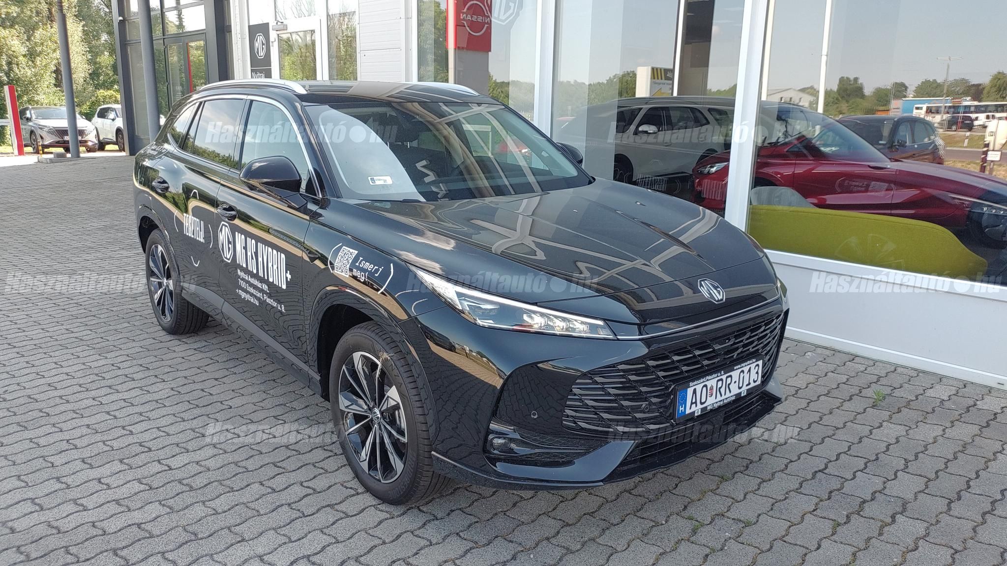 MG HS 2026/6 - 1