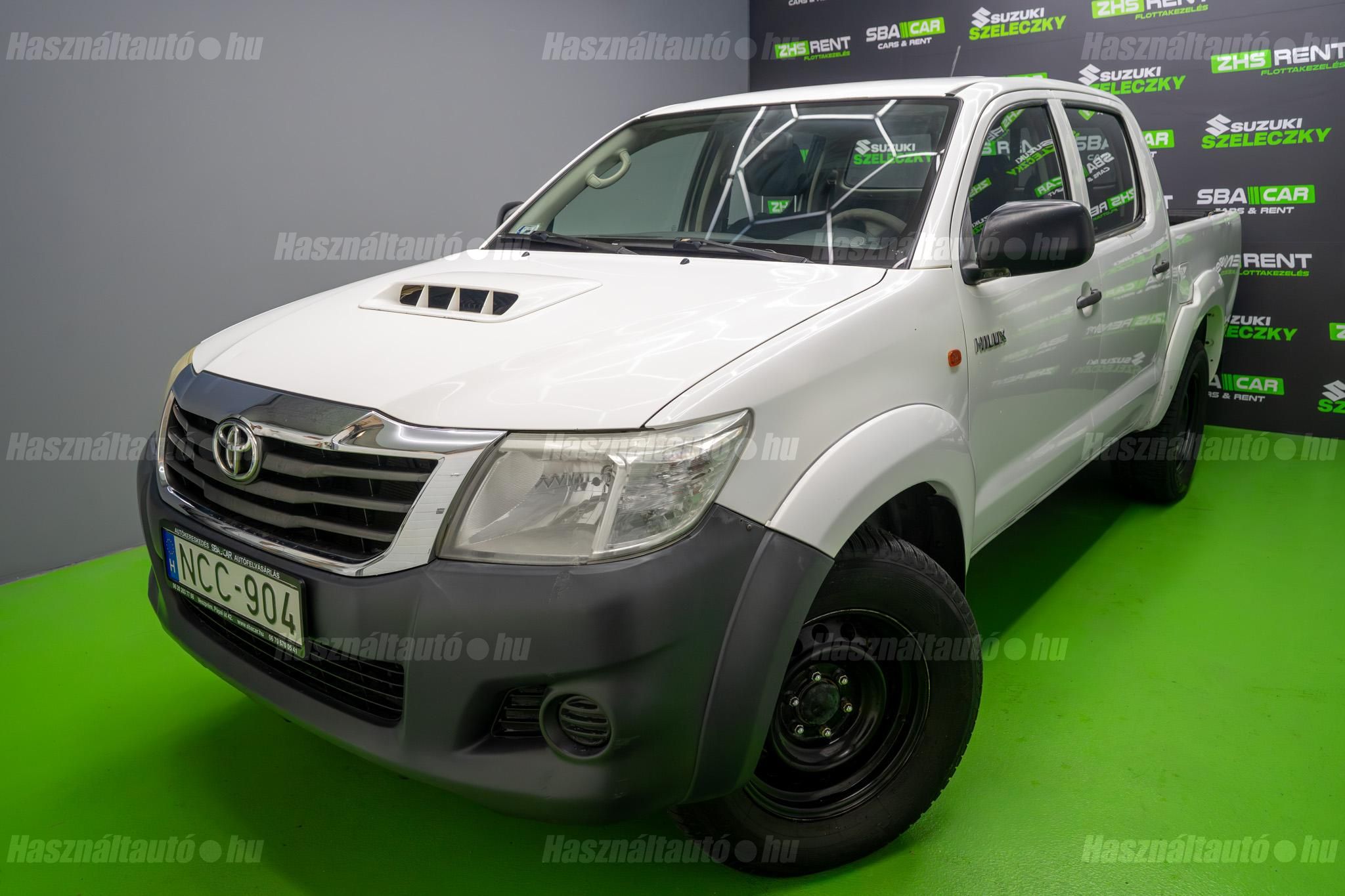 TOYOTA HILUX 2015/4 - 1