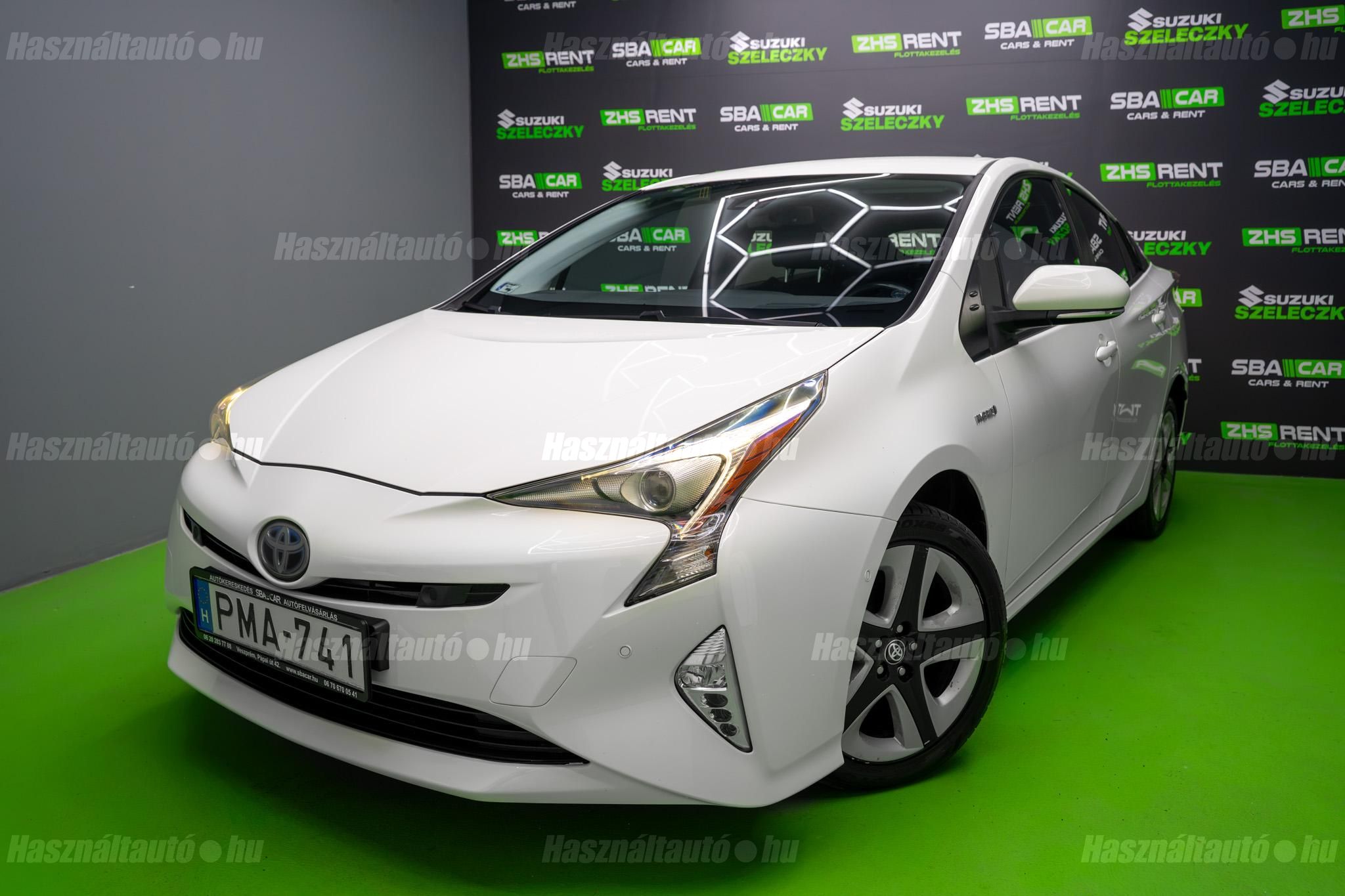 TOYOTA PRIUS 2017/12 - 1