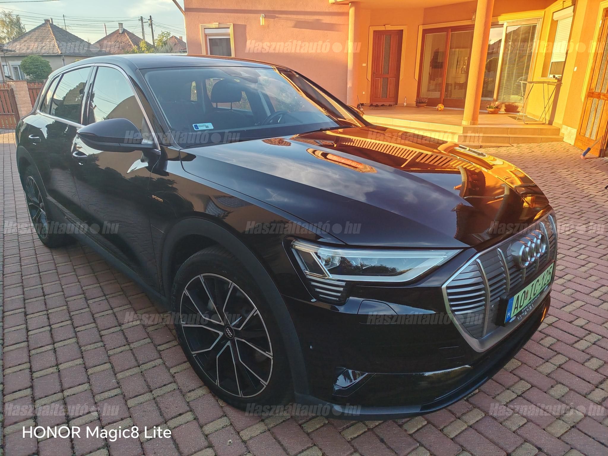 AUDI E-TRON 2020/9 - 1