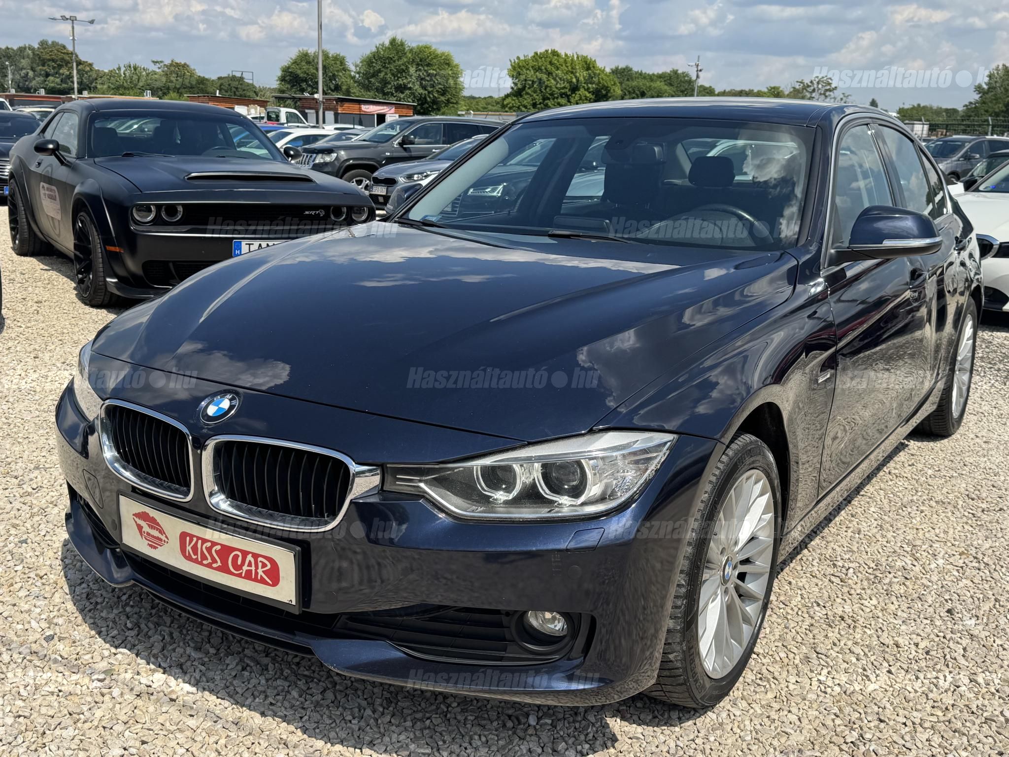 BMW 318 2013 - 1