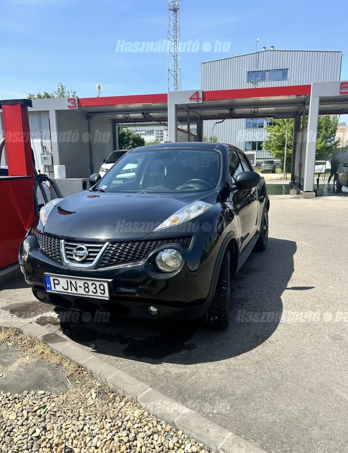 NISSAN JUKE 2012/3 - 1