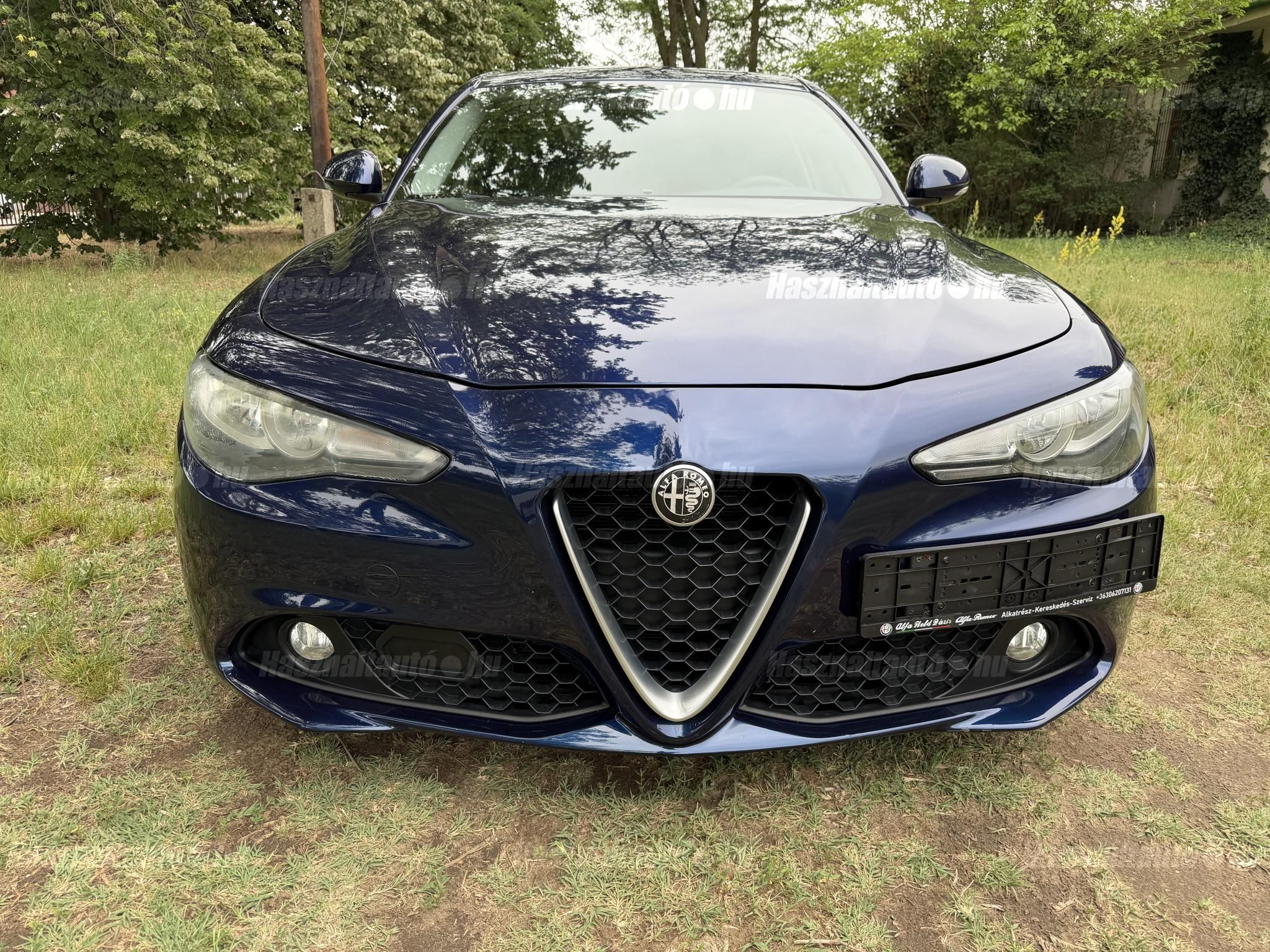 ALFA ROMEO GIULIA 2018/8 - 1