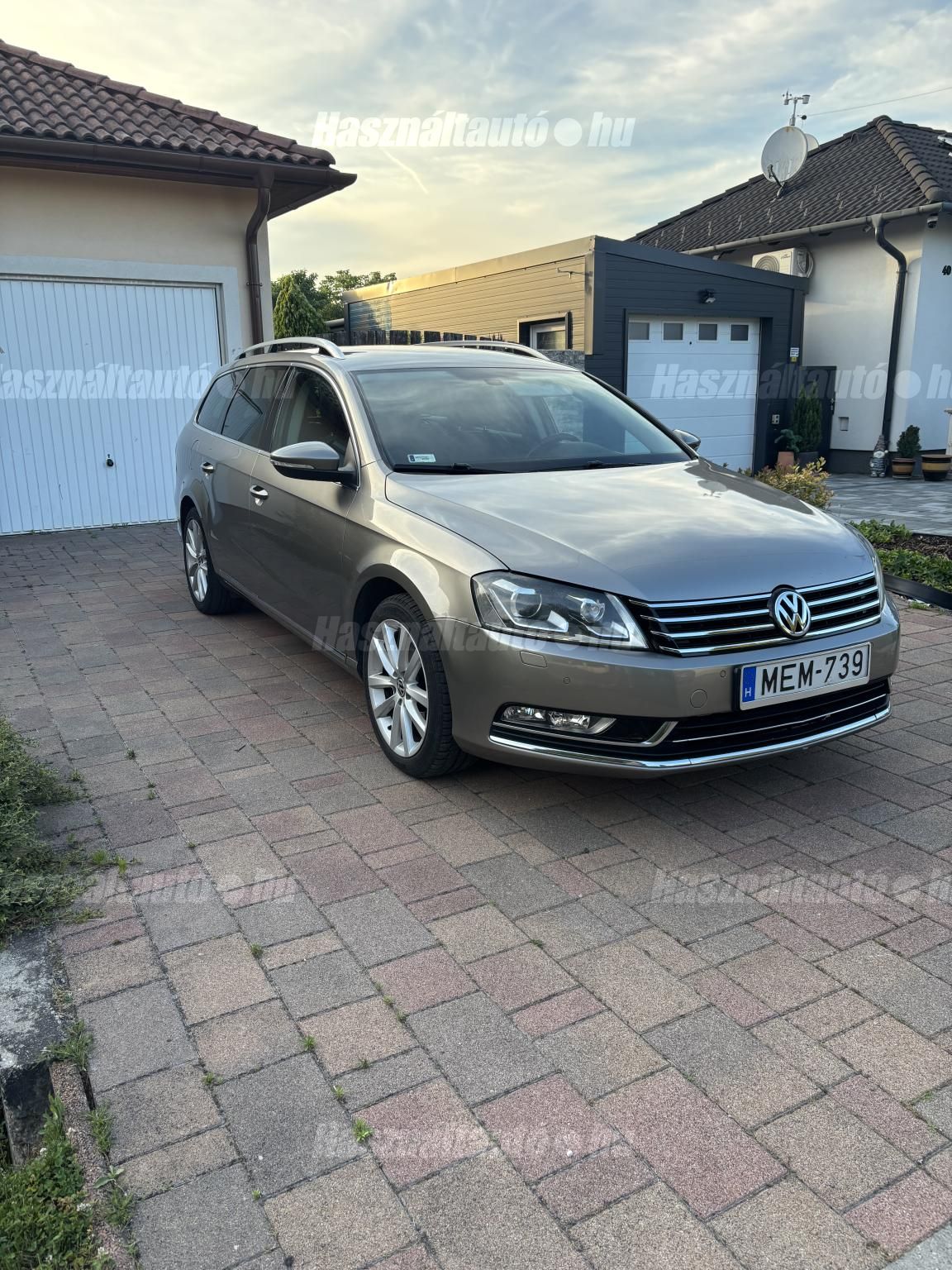 VOLKSWAGEN PASSAT VII 2012/9 - 1
