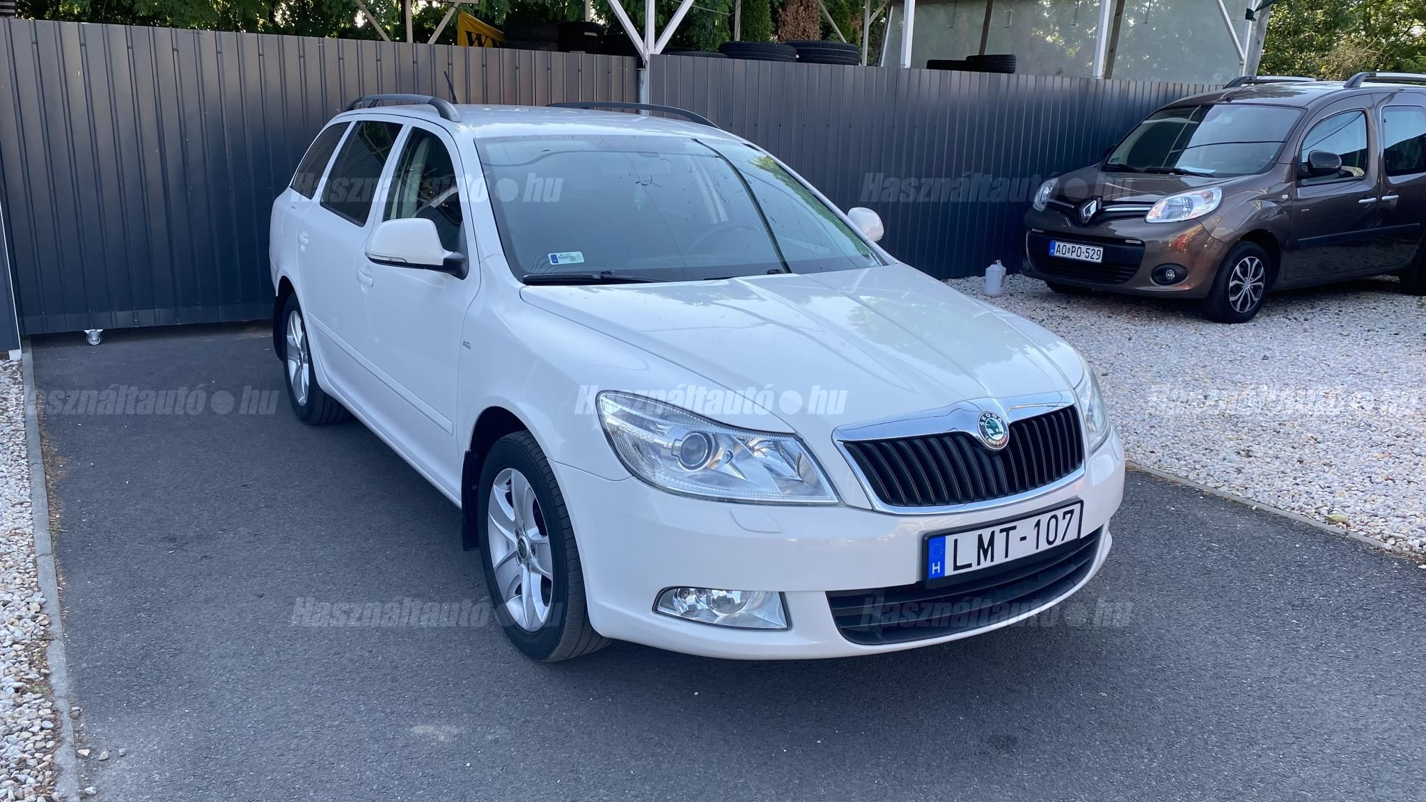 SKODA OCTAVIA 2011/3 - 1