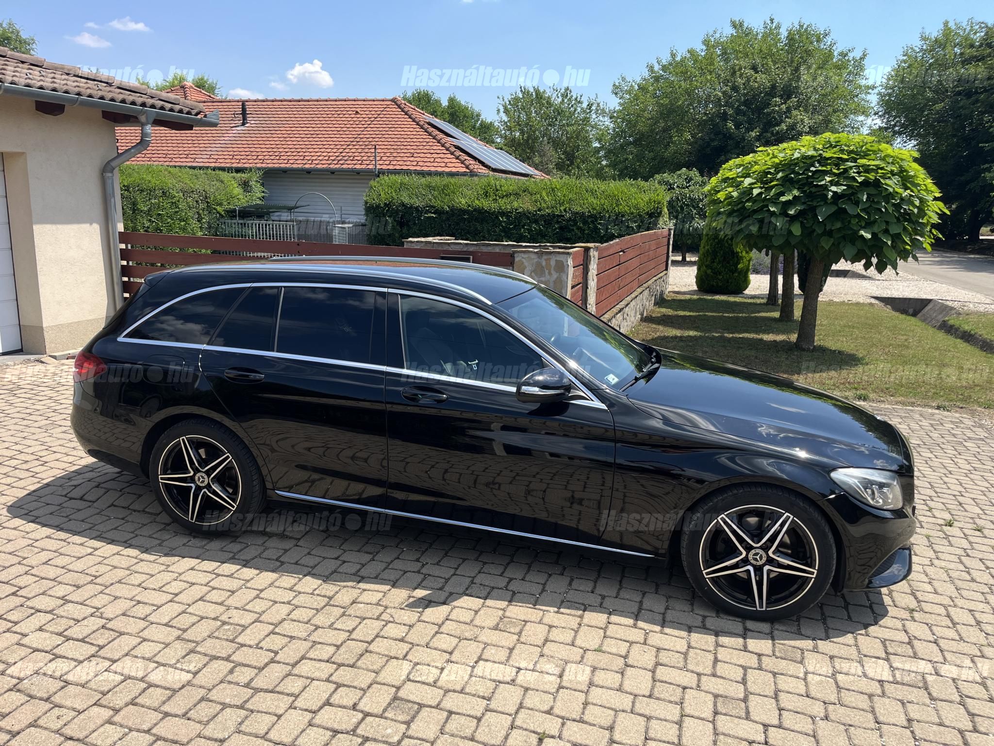 MERCEDES-BENZ C 220 2015/1 - 1