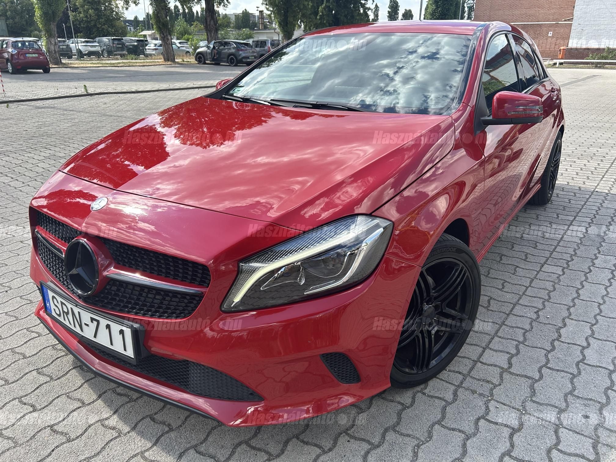 MERCEDES-BENZ A 160 2016/7 - 1