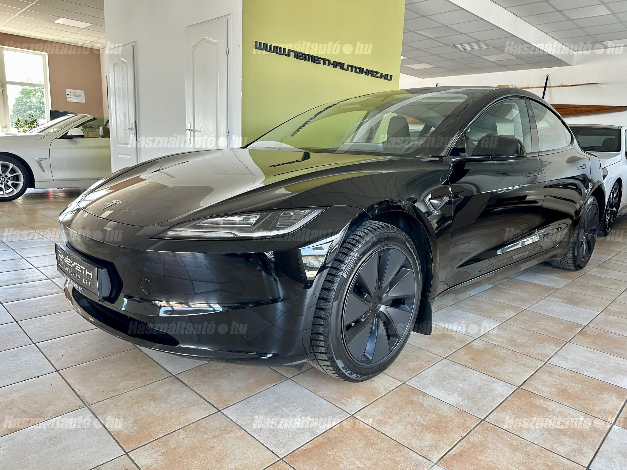 TESLA MODEL 3 2024/1 - 1