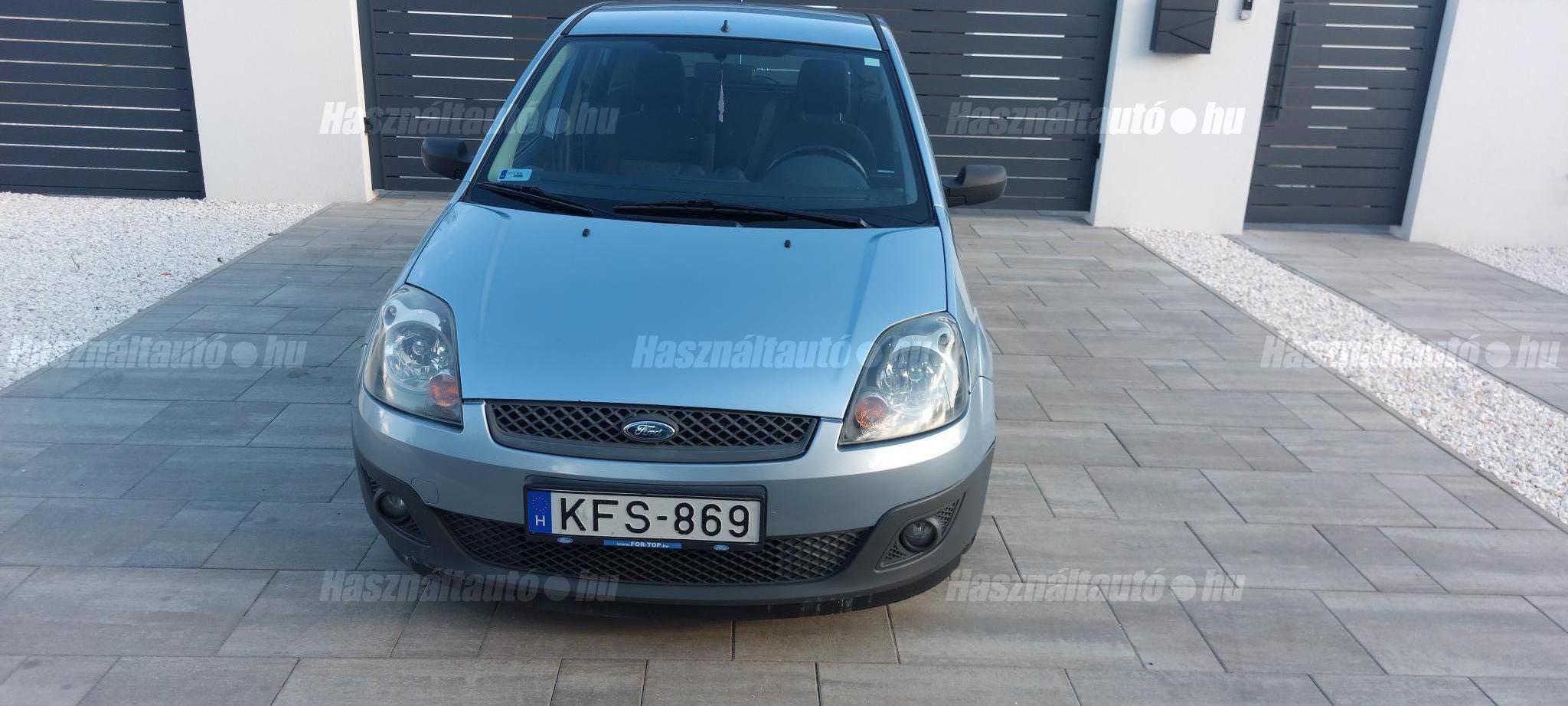 FORD FIESTA 2006/4 - 1