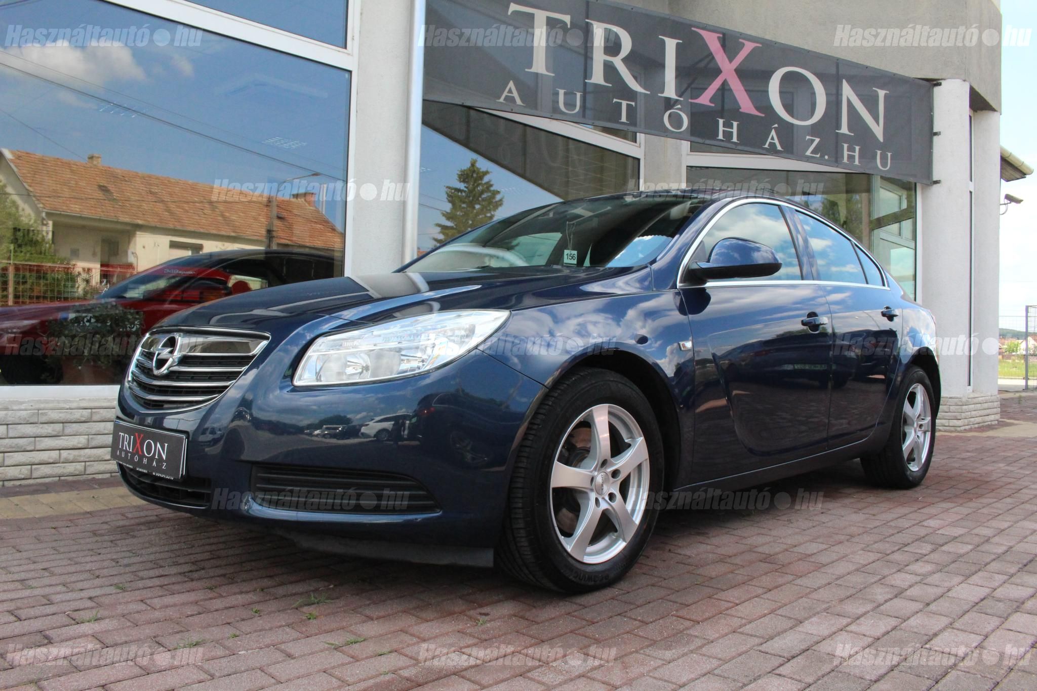 OPEL INSIGNIA 2010/8 - 1