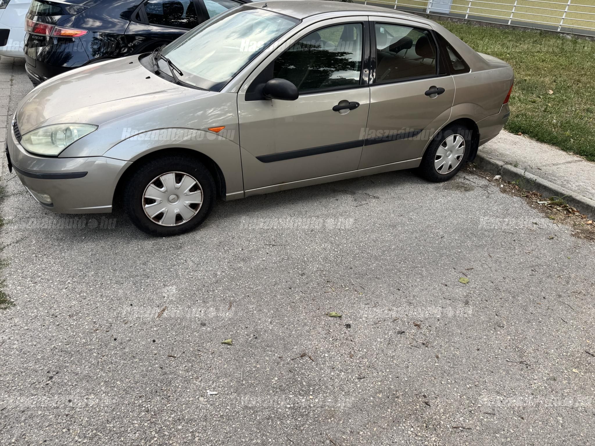 FORD FOCUS 2003/8 - 1