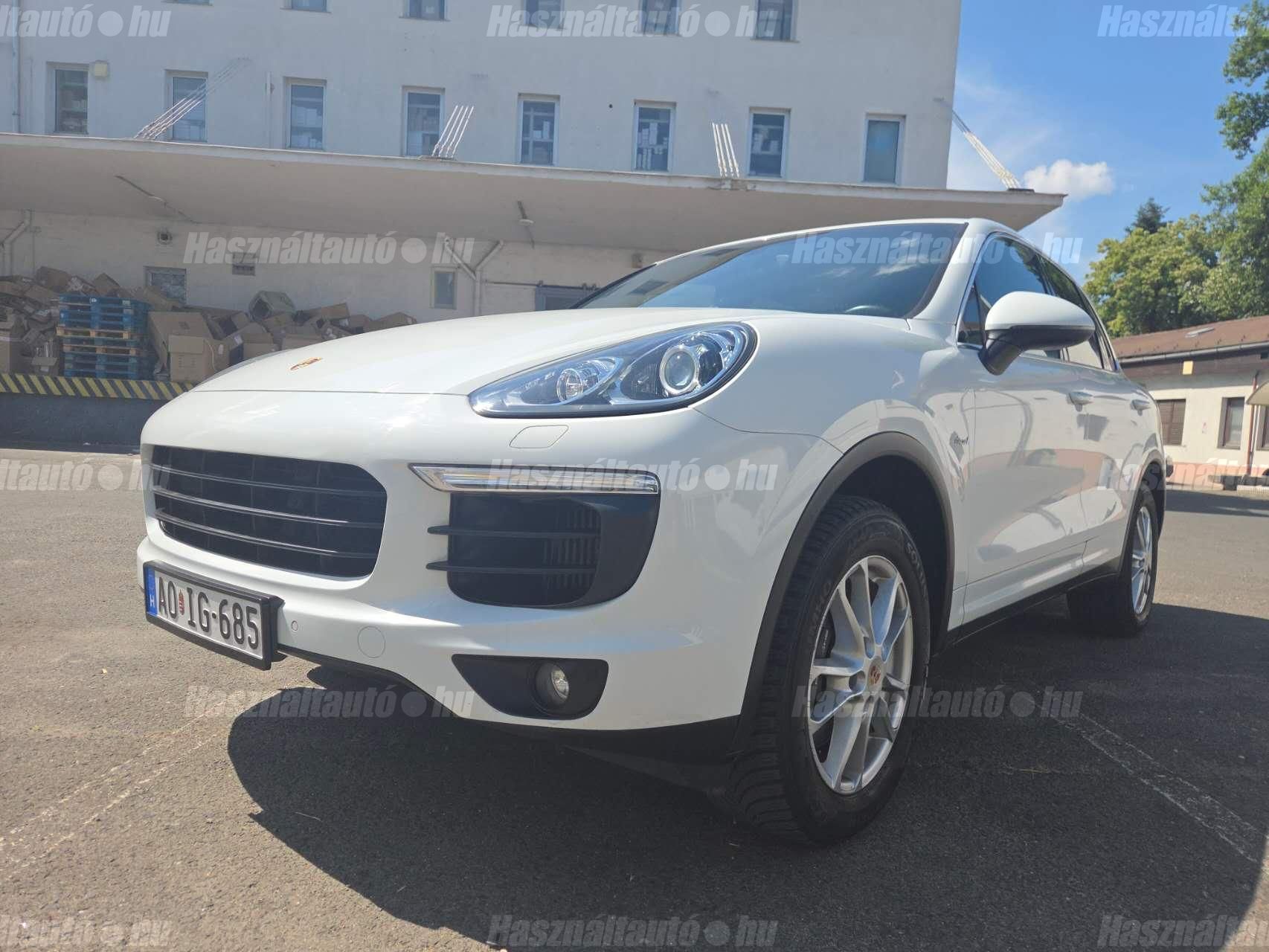 PORSCHE CAYENNE 2016/12 - 1