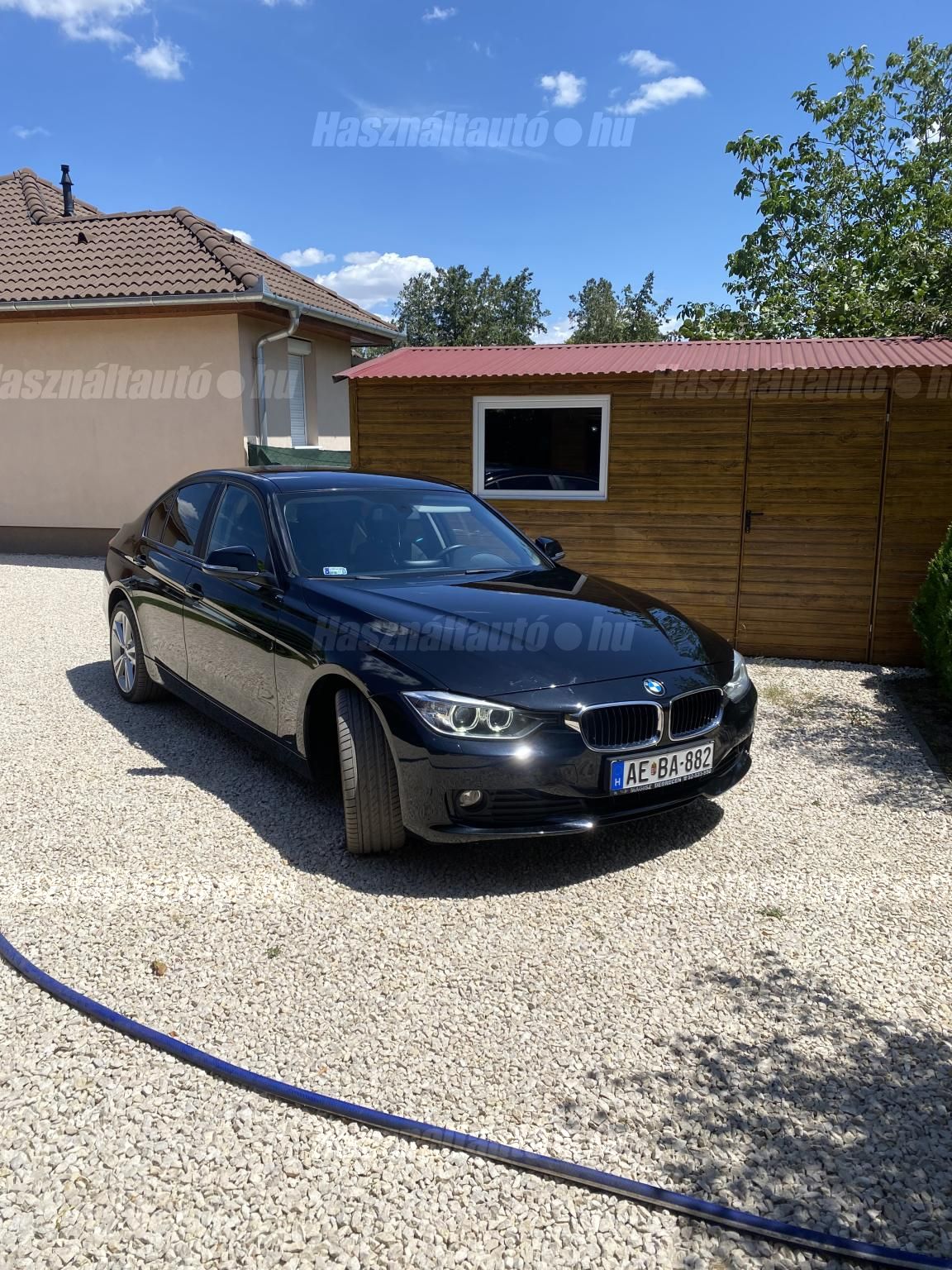 BMW 318 2012 - 1