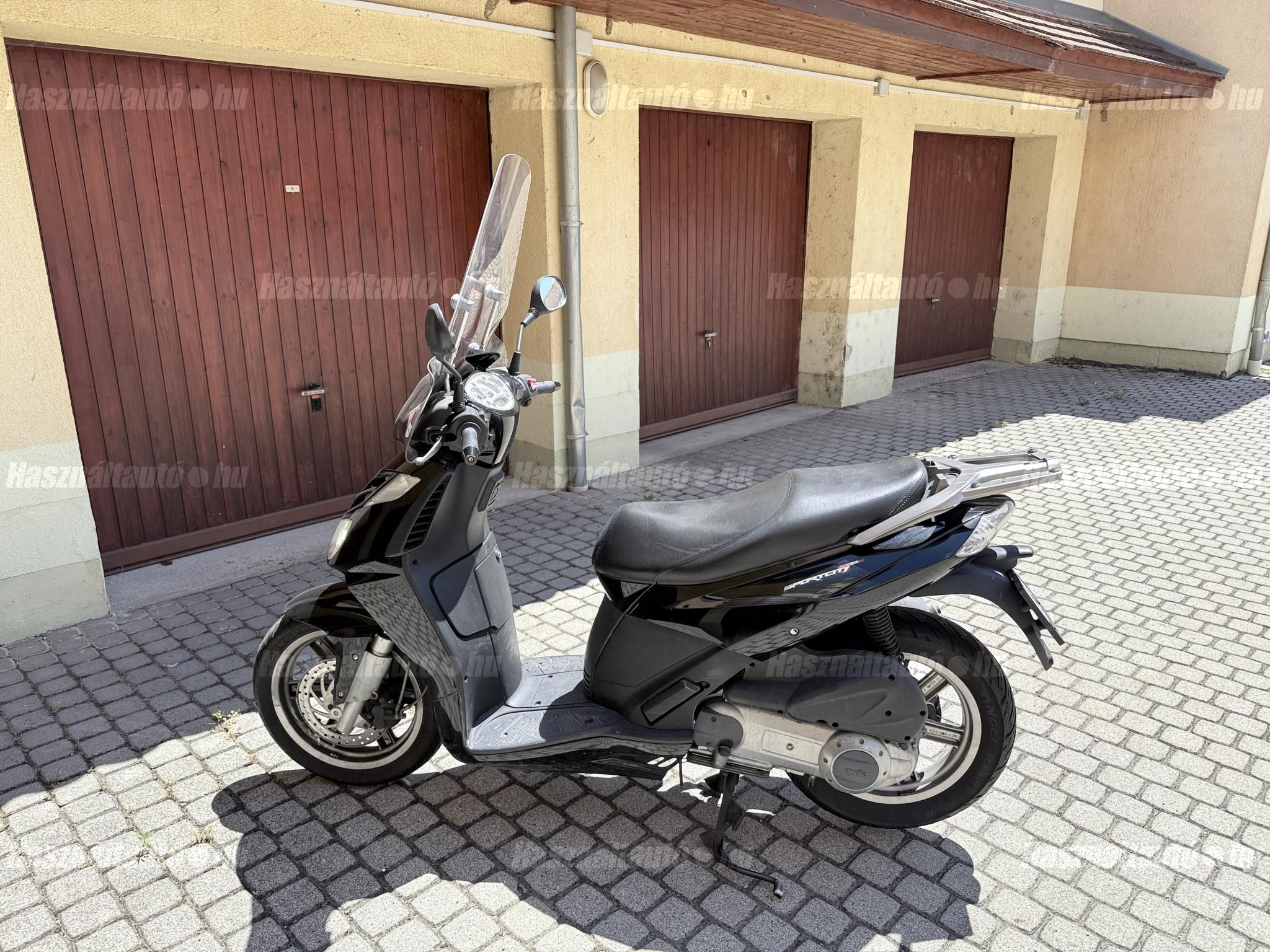 APRILIA SPORT CITY CUBE 300 2009/6 - 1