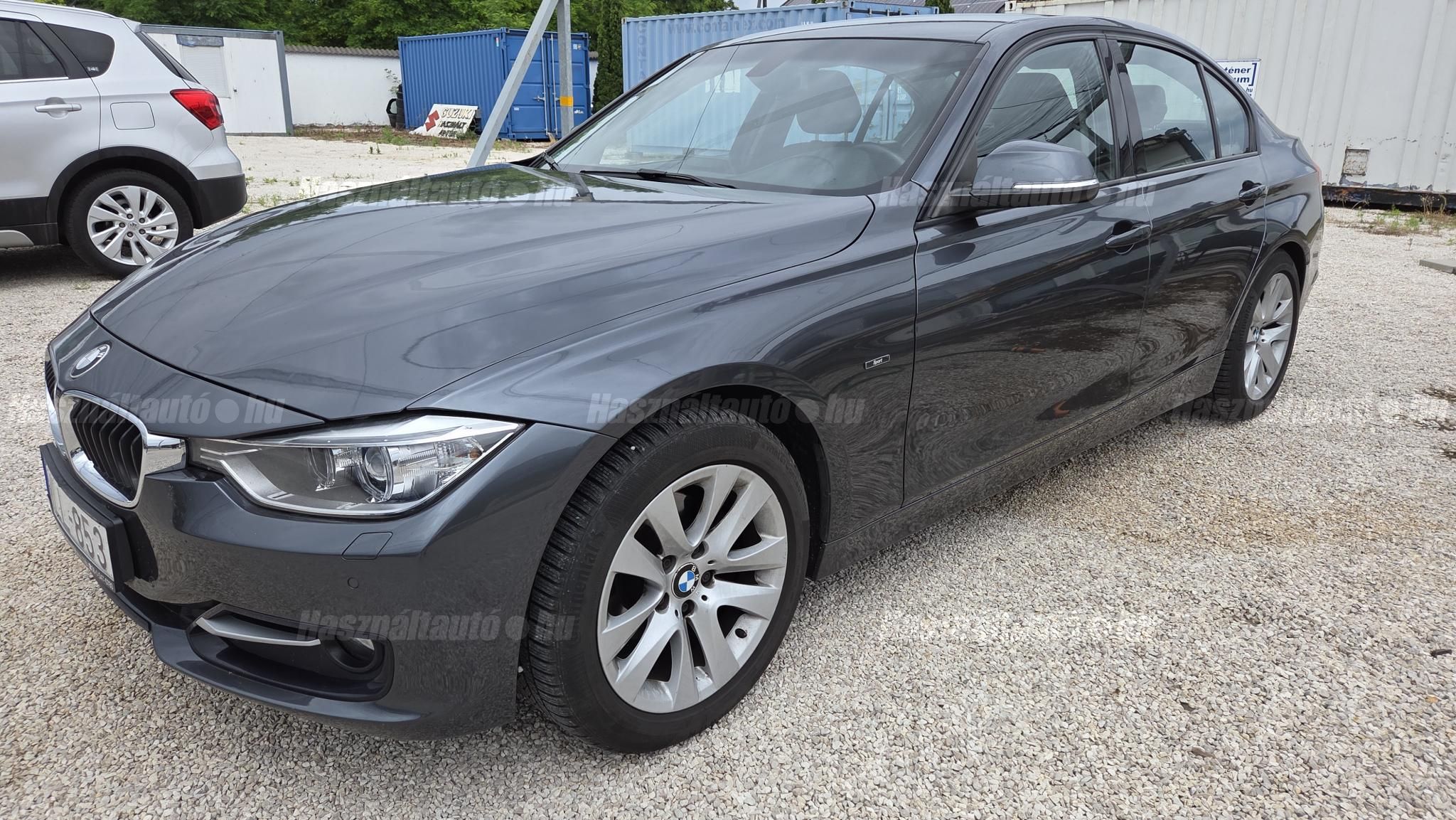 BMW 318 2013/7 - 1