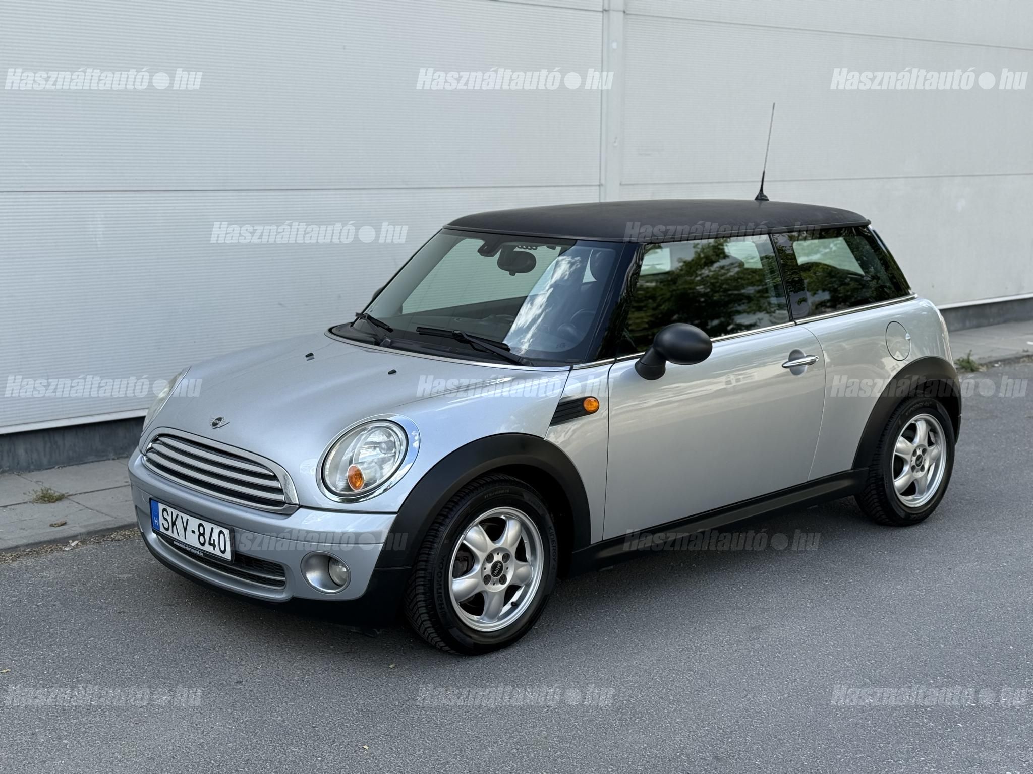 MINI MINI ONE 2009 - 1