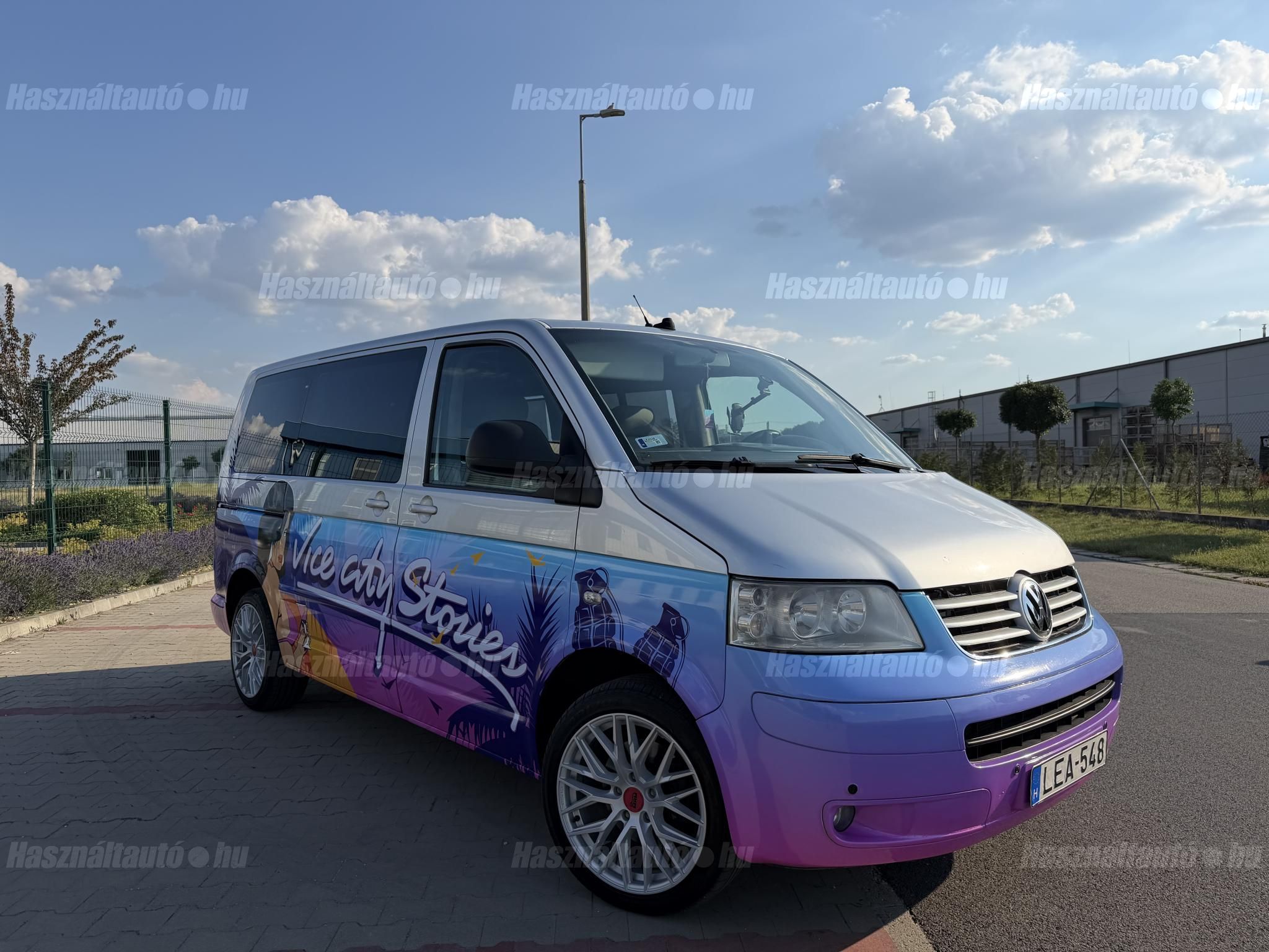 VOLKSWAGEN MULTIVAN 2006/8 - 1