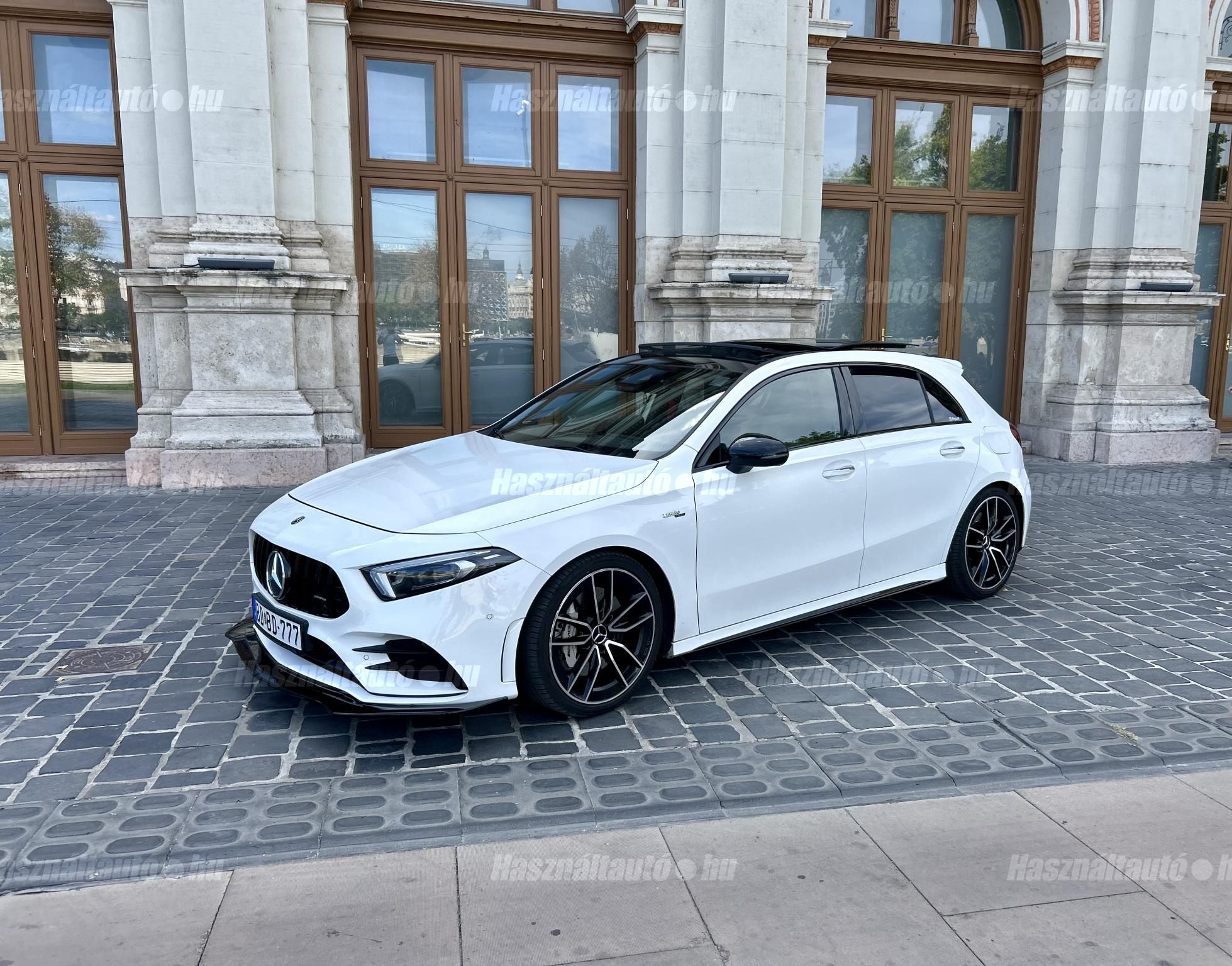 MERCEDES-BENZ A 35 AMG 2019/7 - 1