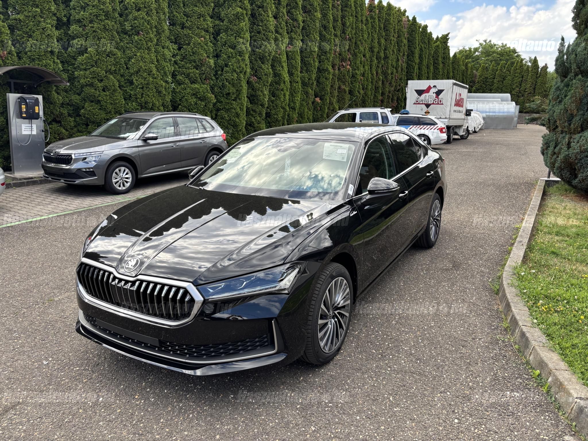SKODA SUPERB 2026/6 - 1