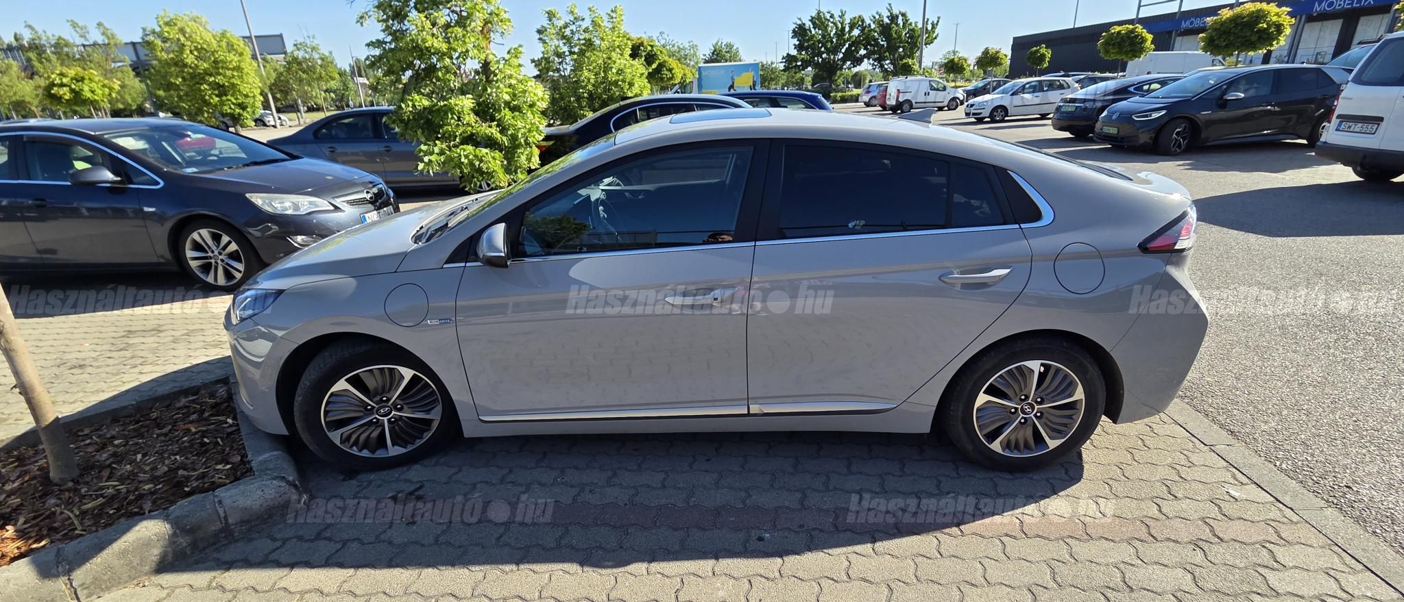 HYUNDAI IONIQ 2021/6 - 1