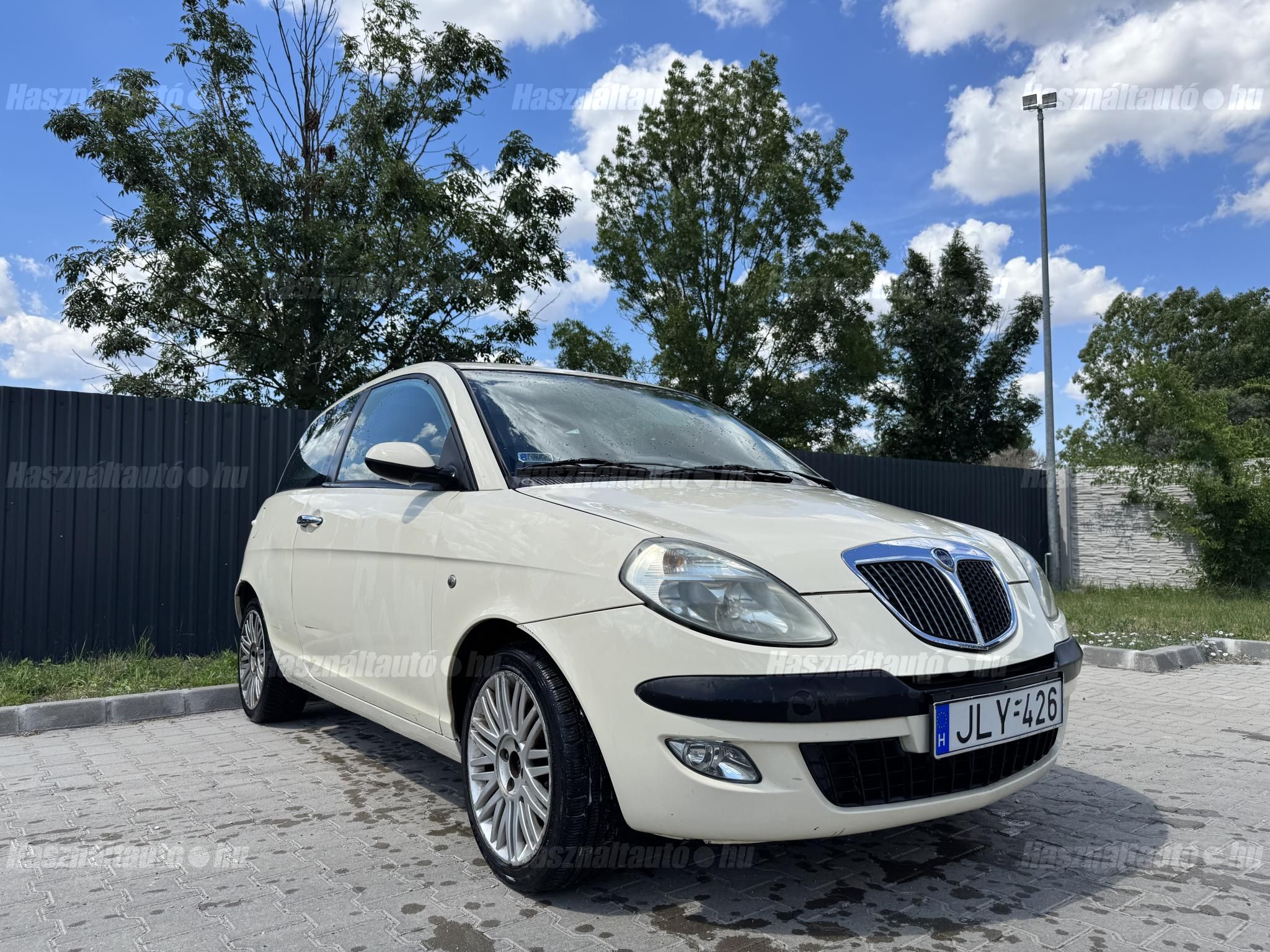 LANCIA YPSILON 2004/11 - 1