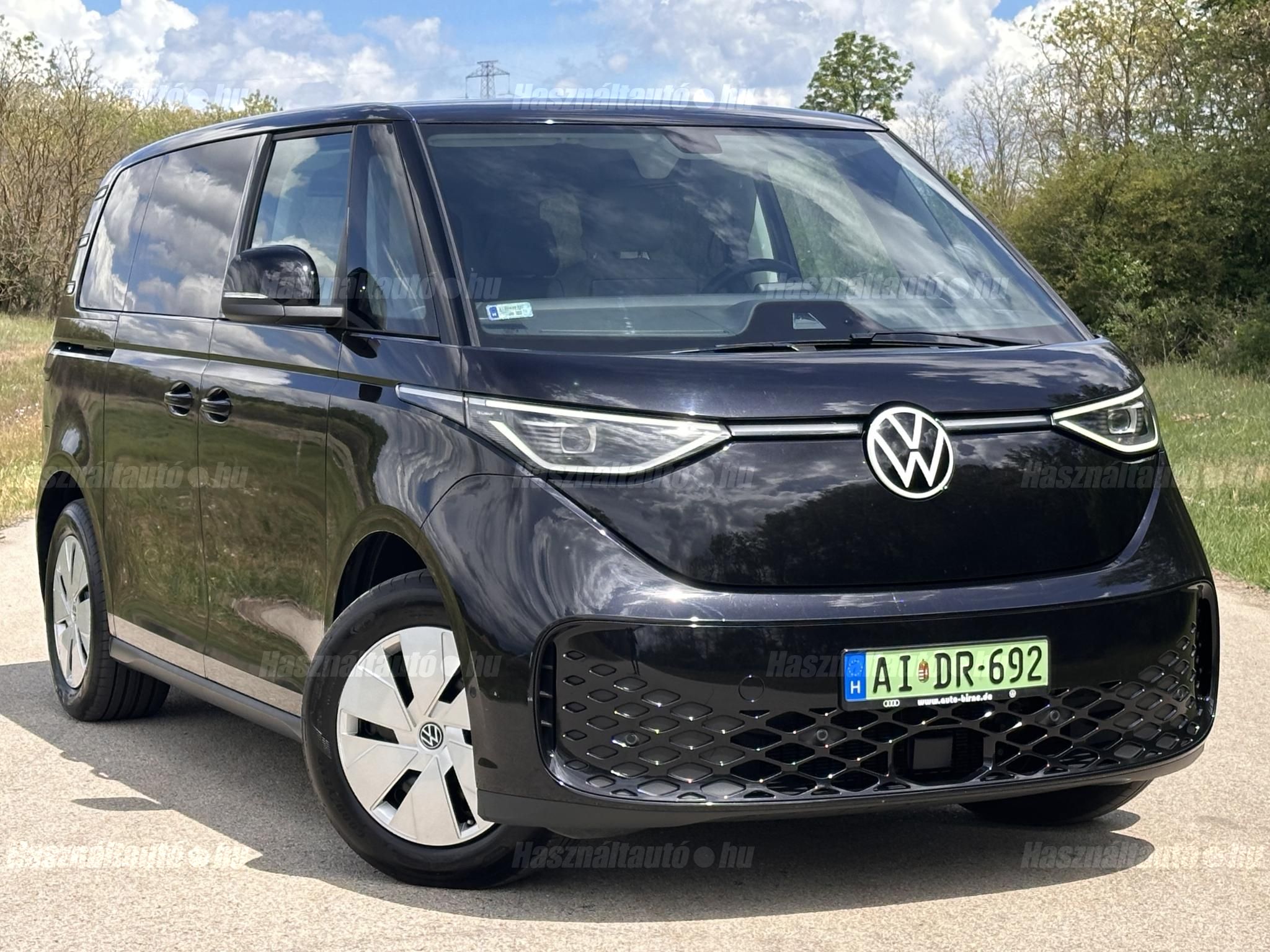 VOLKSWAGEN ID. BUZZ 2024/6 - 1