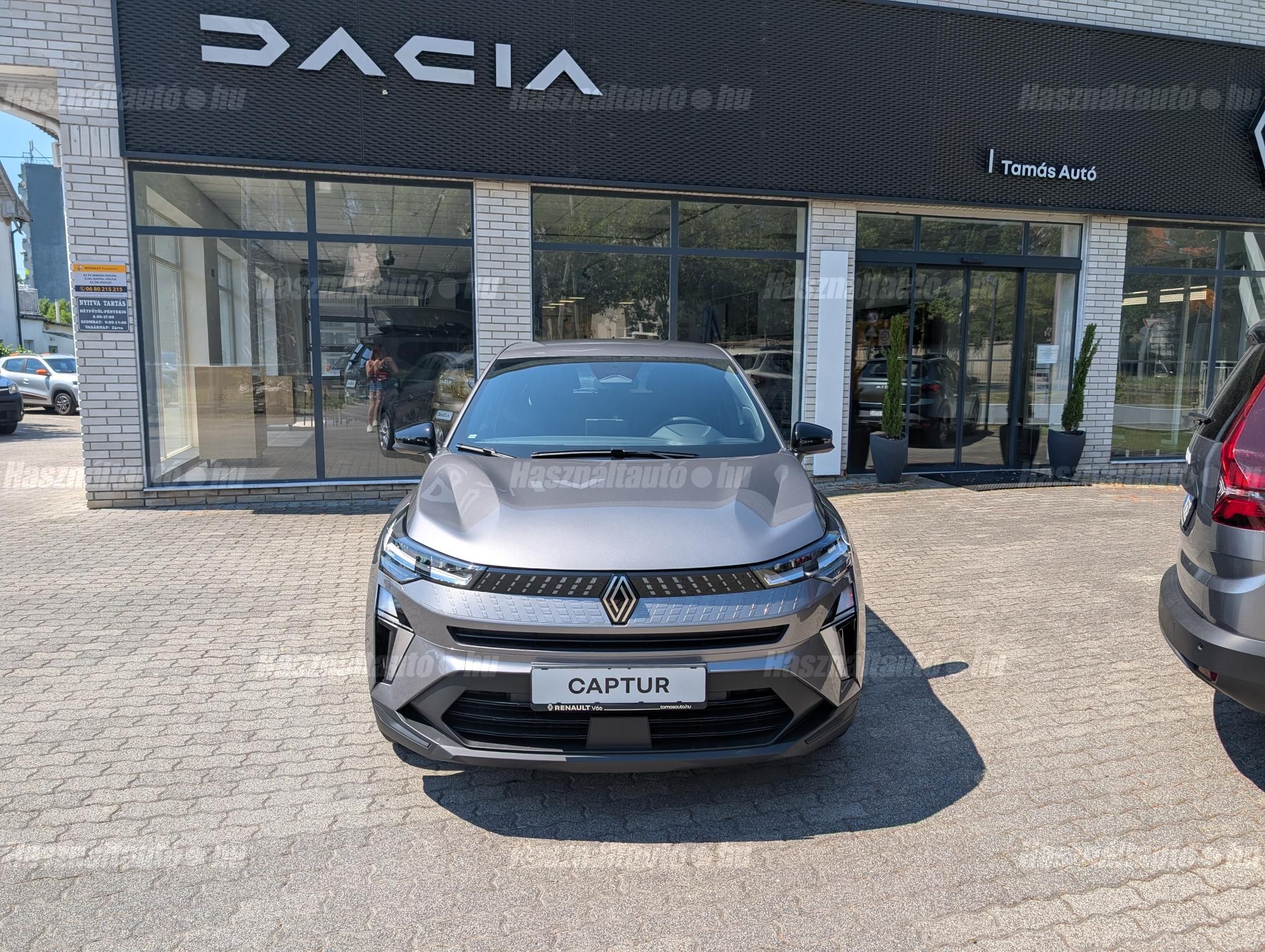 RENAULT CAPTUR 2026/6 - 1