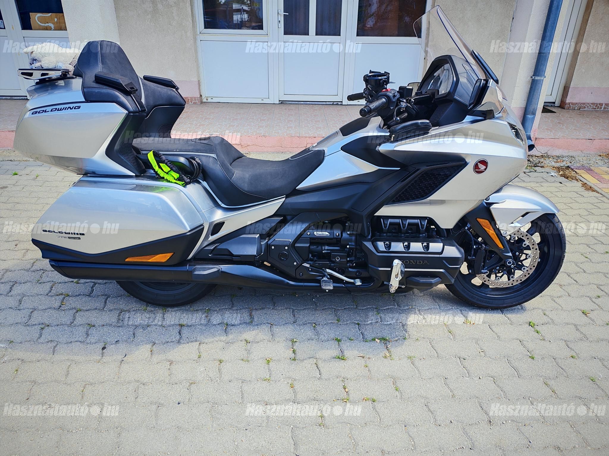 HONDA GL 1800 (GOLD WING) 2025/5 - 1