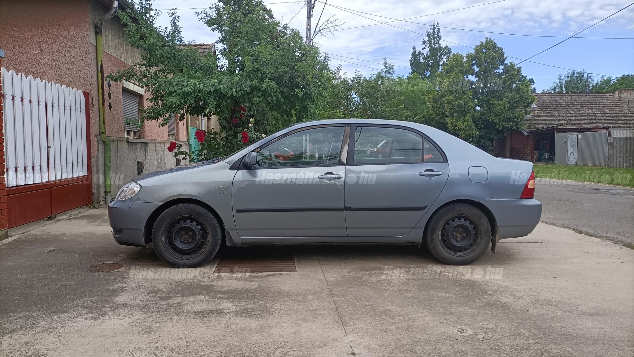 TOYOTA COROLLA 2003/5 - 1