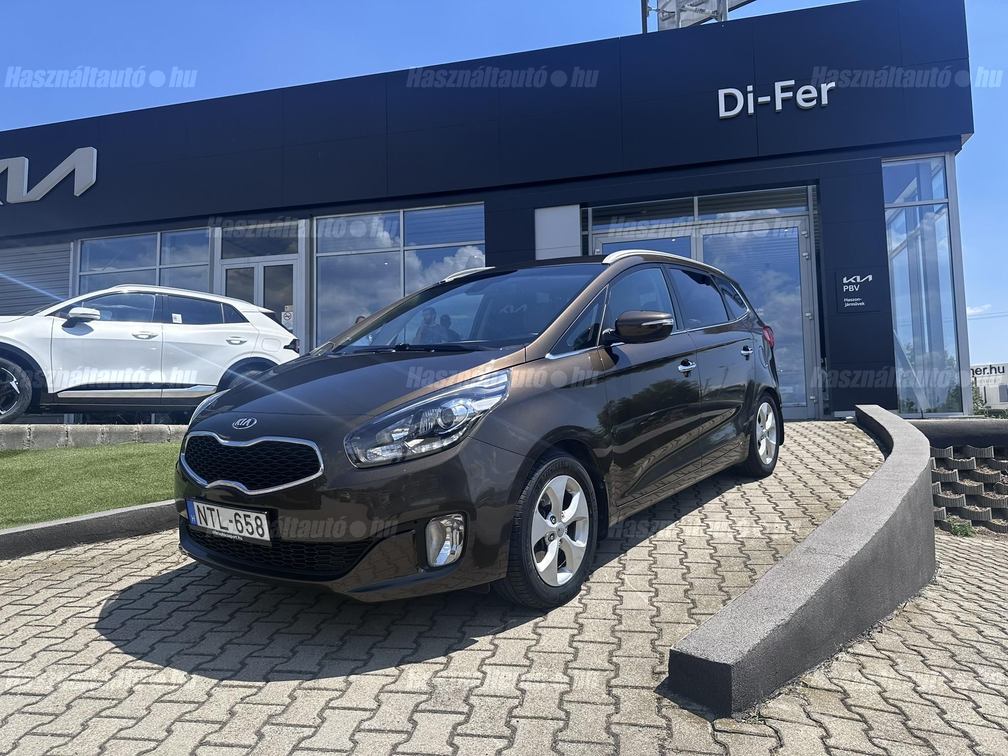 KIA CARENS 2016/7 - 1