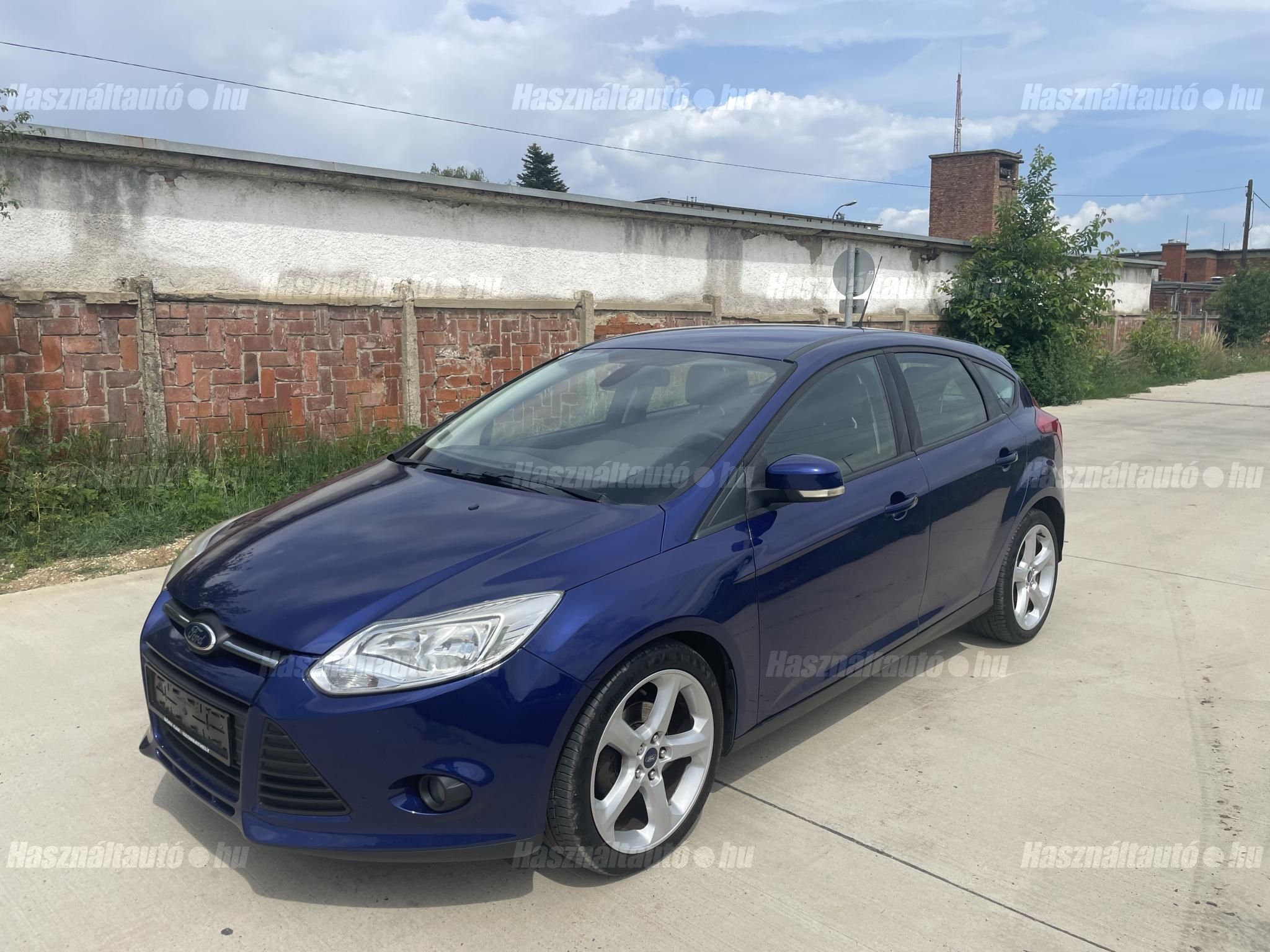 FORD FOCUS 2014/9 - 1