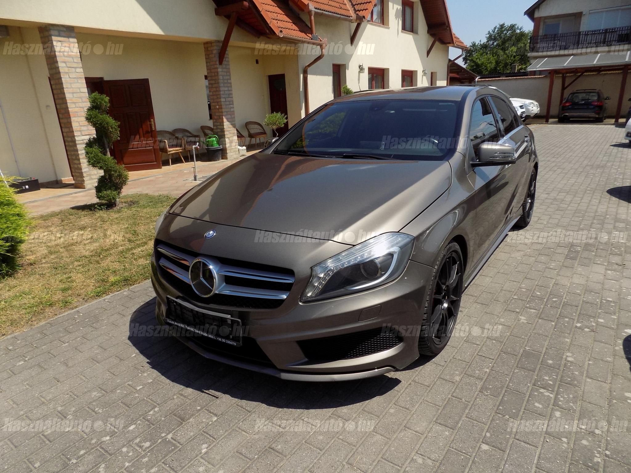 MERCEDES-BENZ A 180 2013/2 - 1