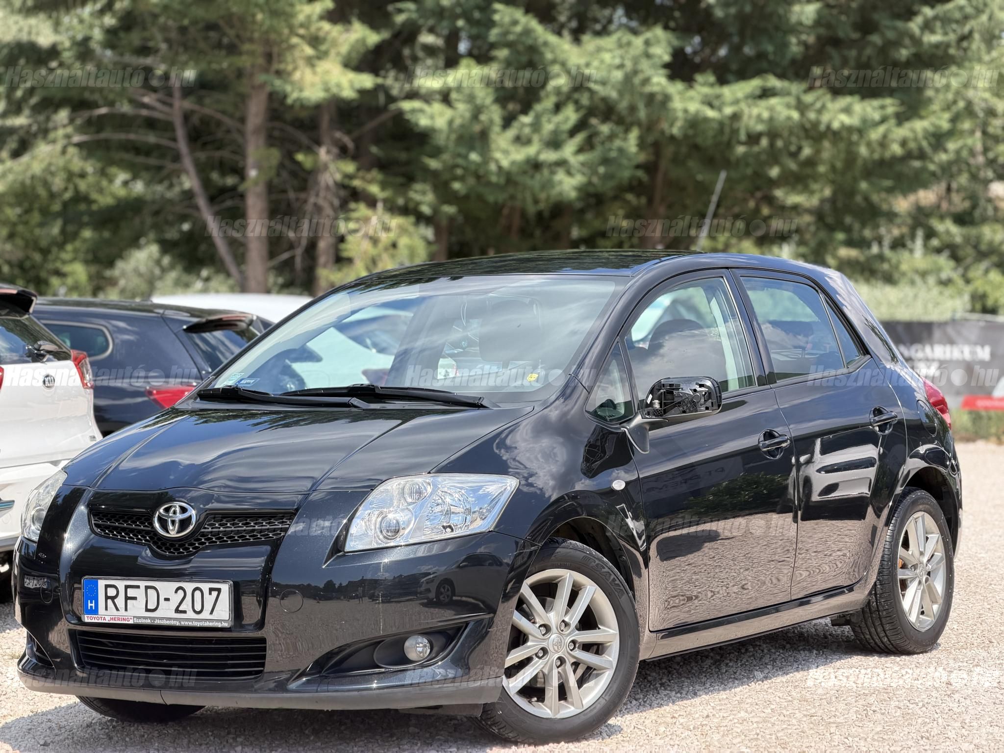 TOYOTA AURIS 2009/11 - 1