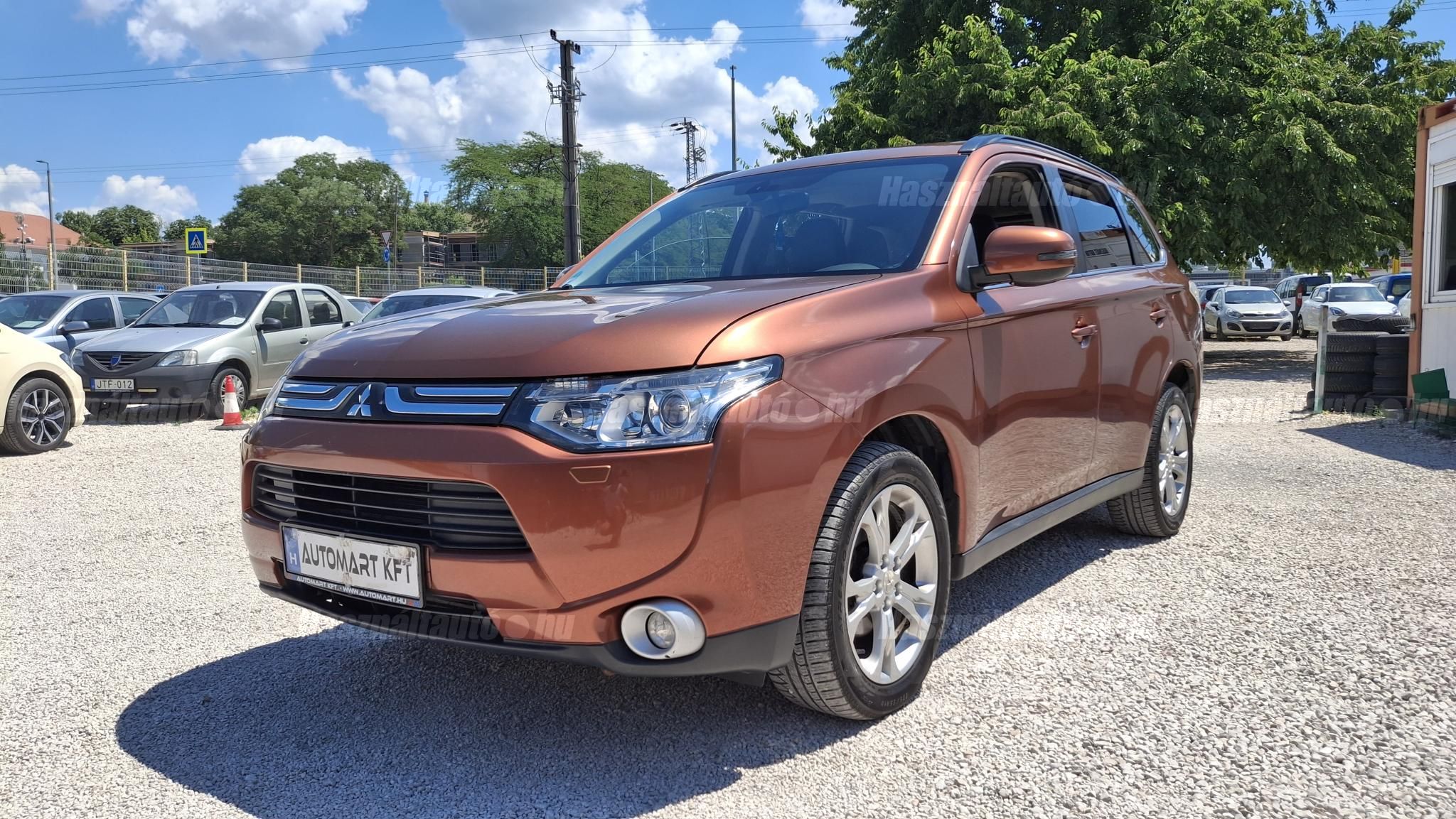 MITSUBISHI OUTLANDER 2013/3 - 1