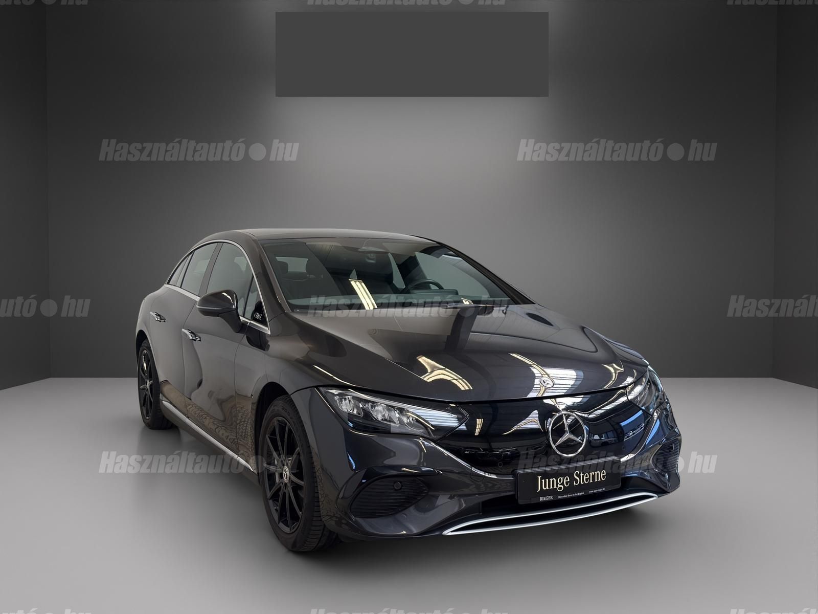 MERCEDES-BENZ EQE 2022/12 - 1