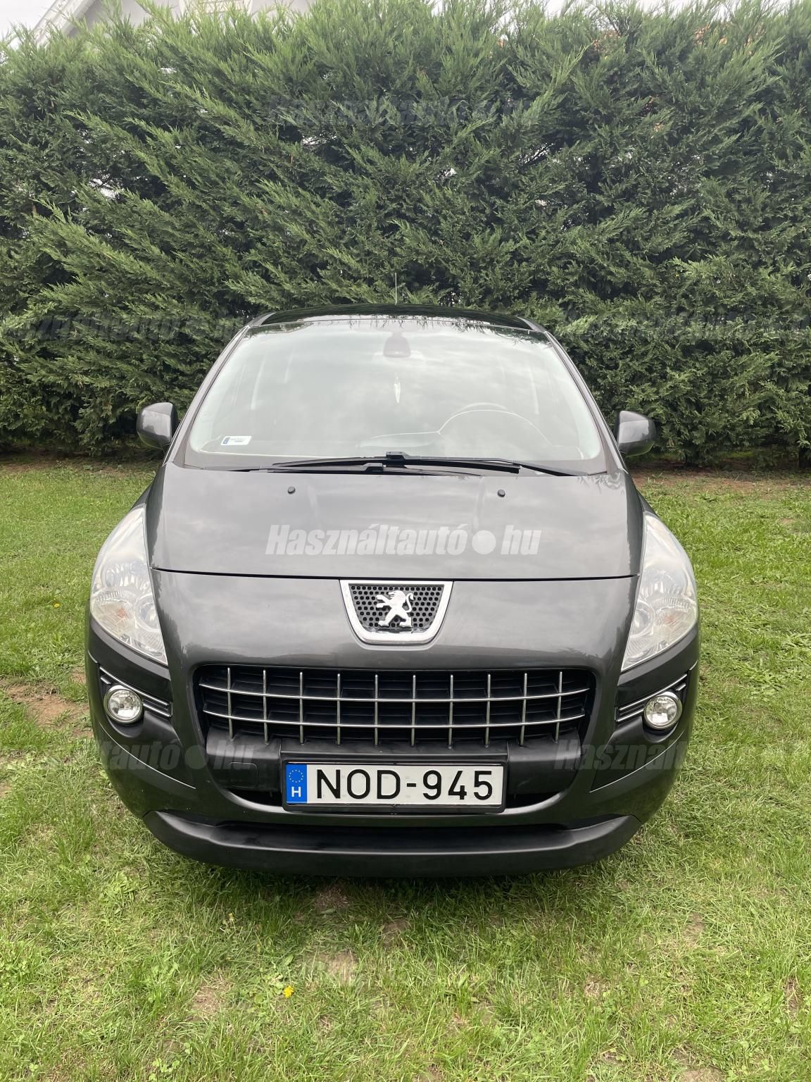 PEUGEOT 3008 2010/11 - 1