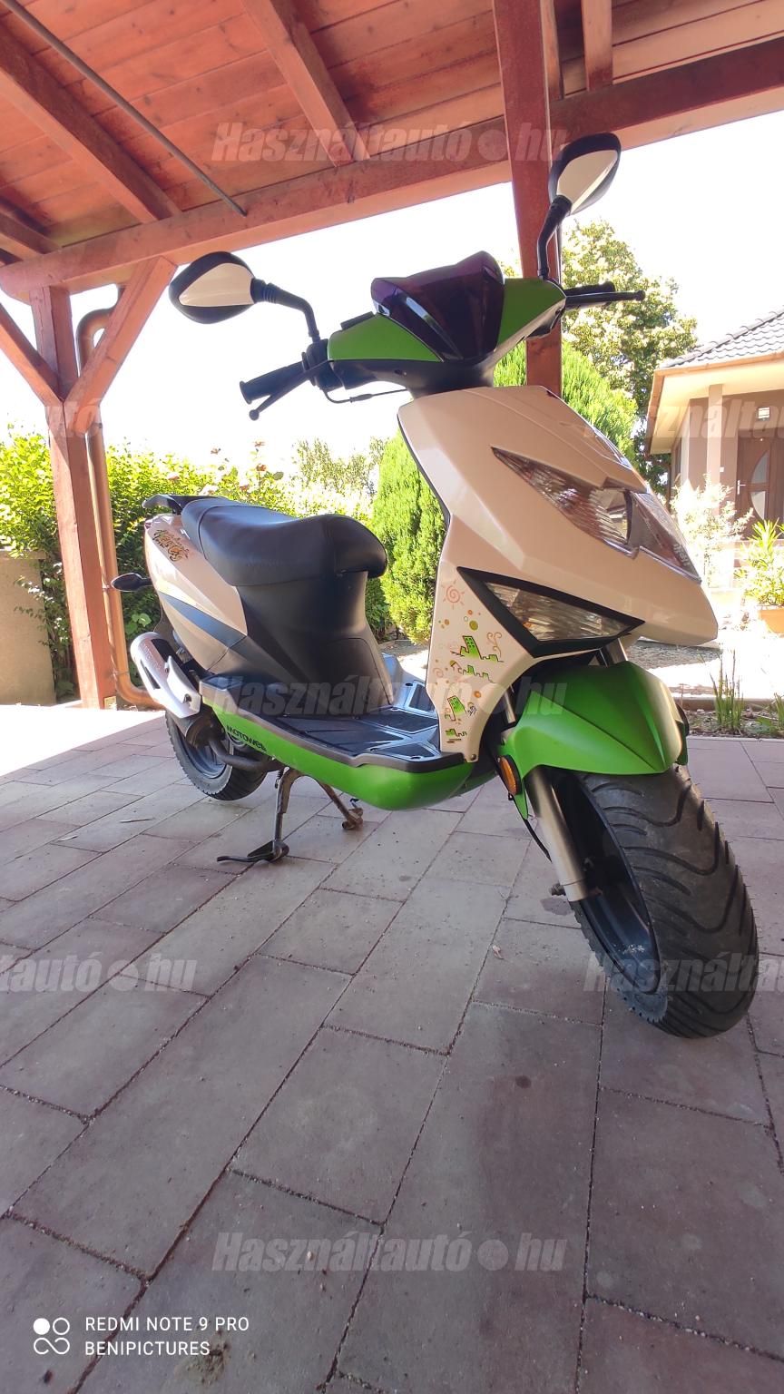 MOTOWELL MAGNET 2015/3 - 1
