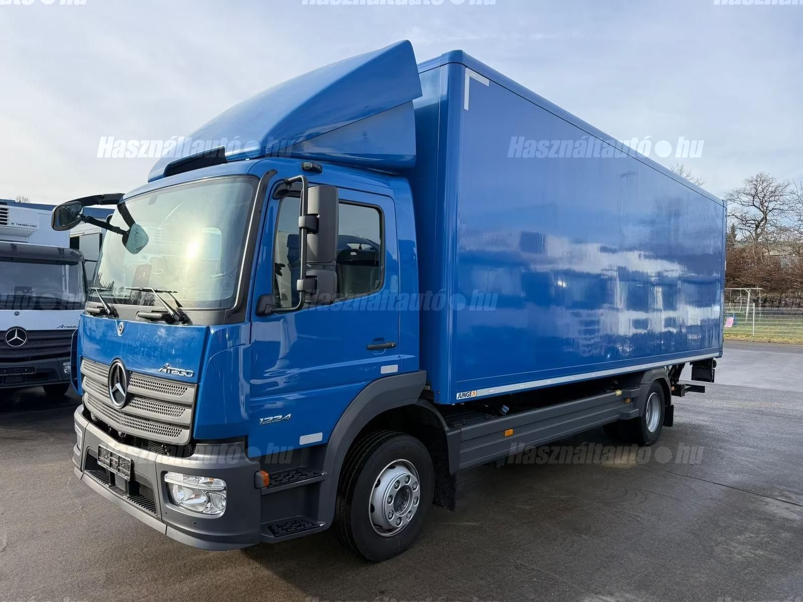 MERCEDES-BENZ 2021/3 - 1