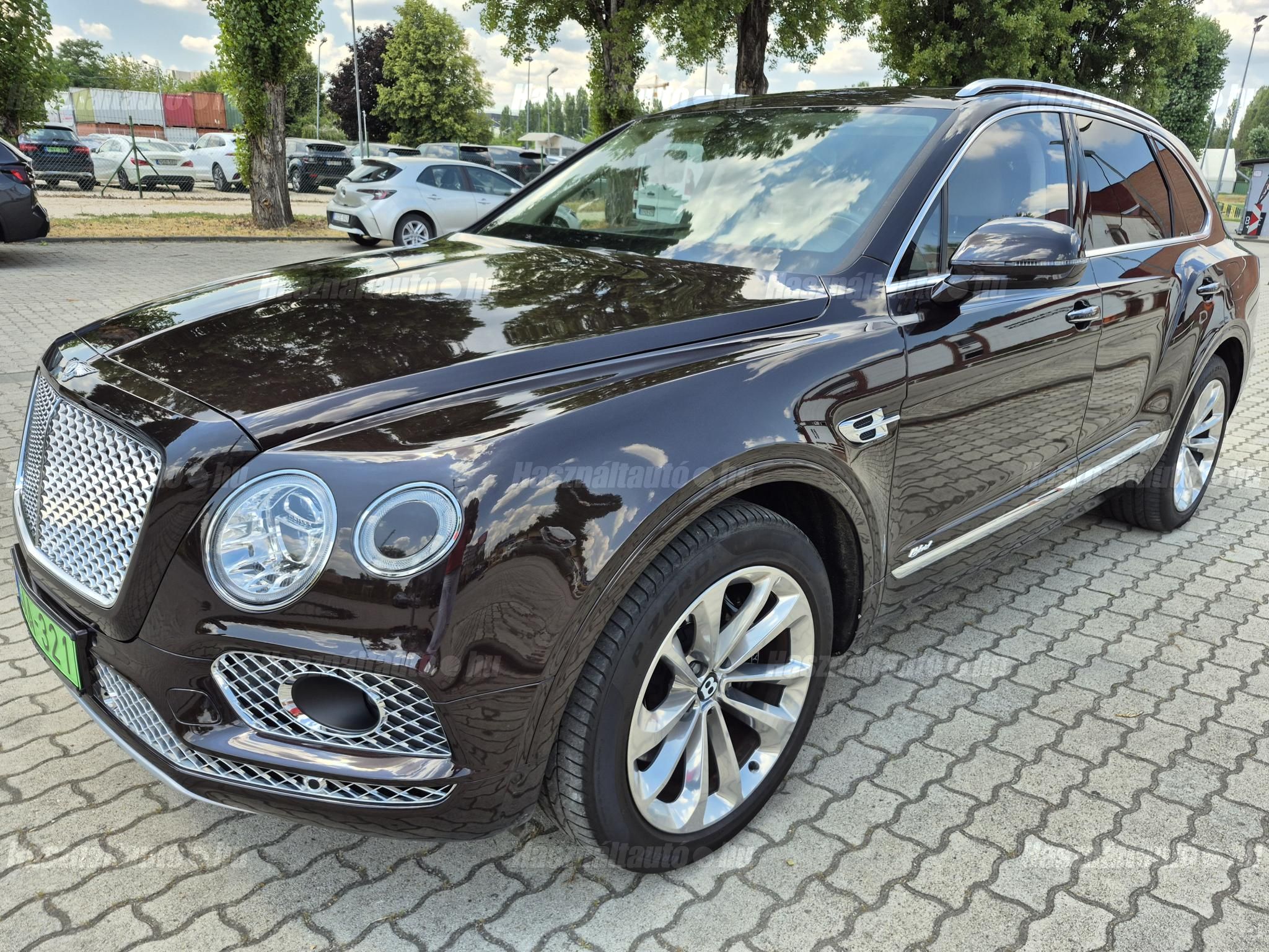 BENTLEY BENTAYGA 2019/6 - 1