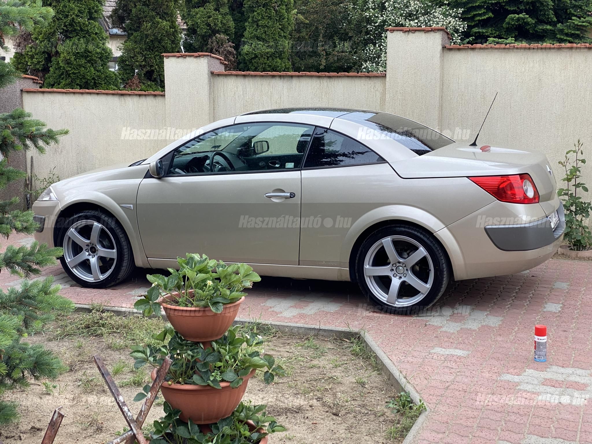 RENAULT MEGANE 2005/4 - 1