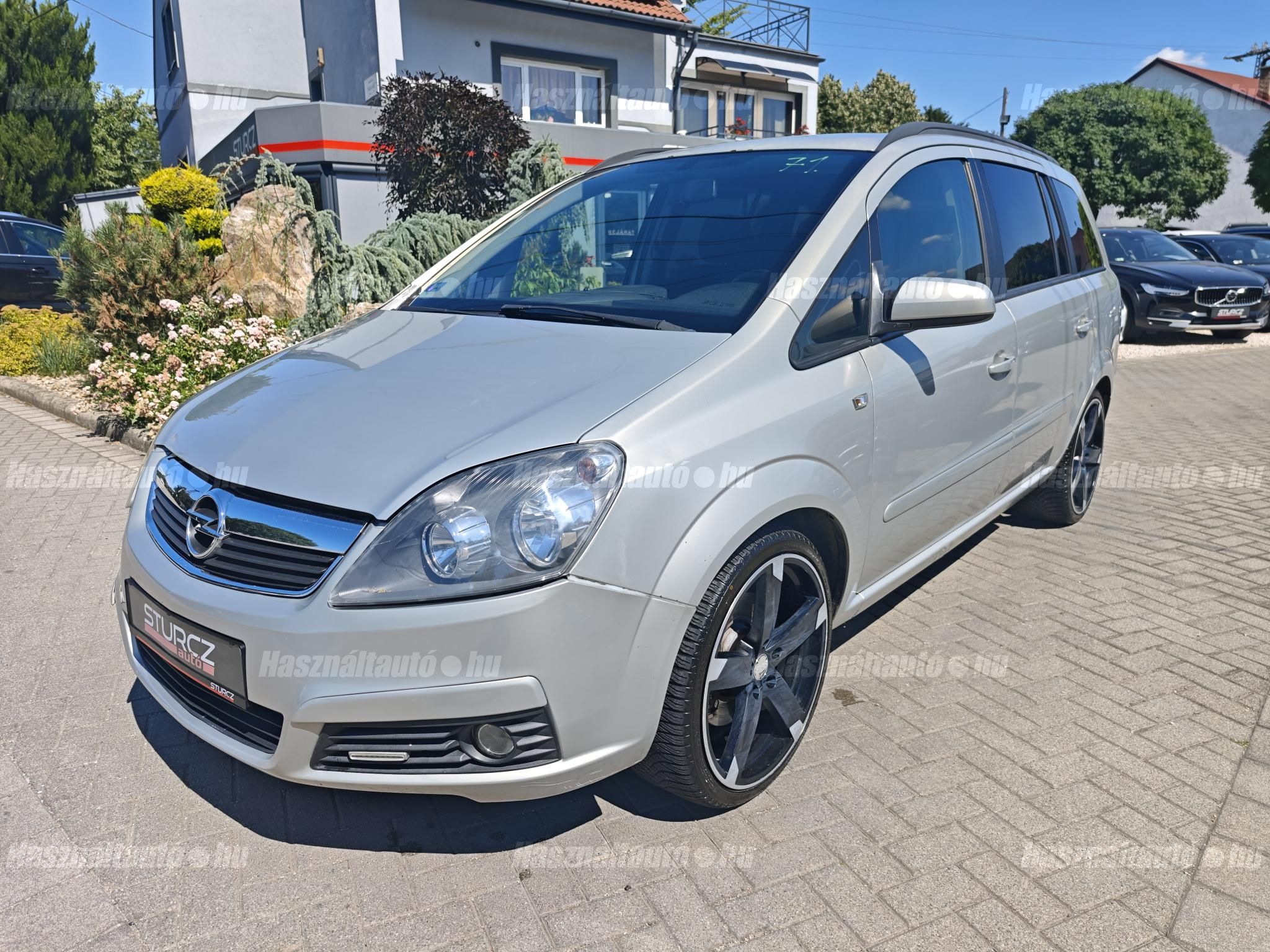 OPEL ZAFIRA B 2006/3 - 1