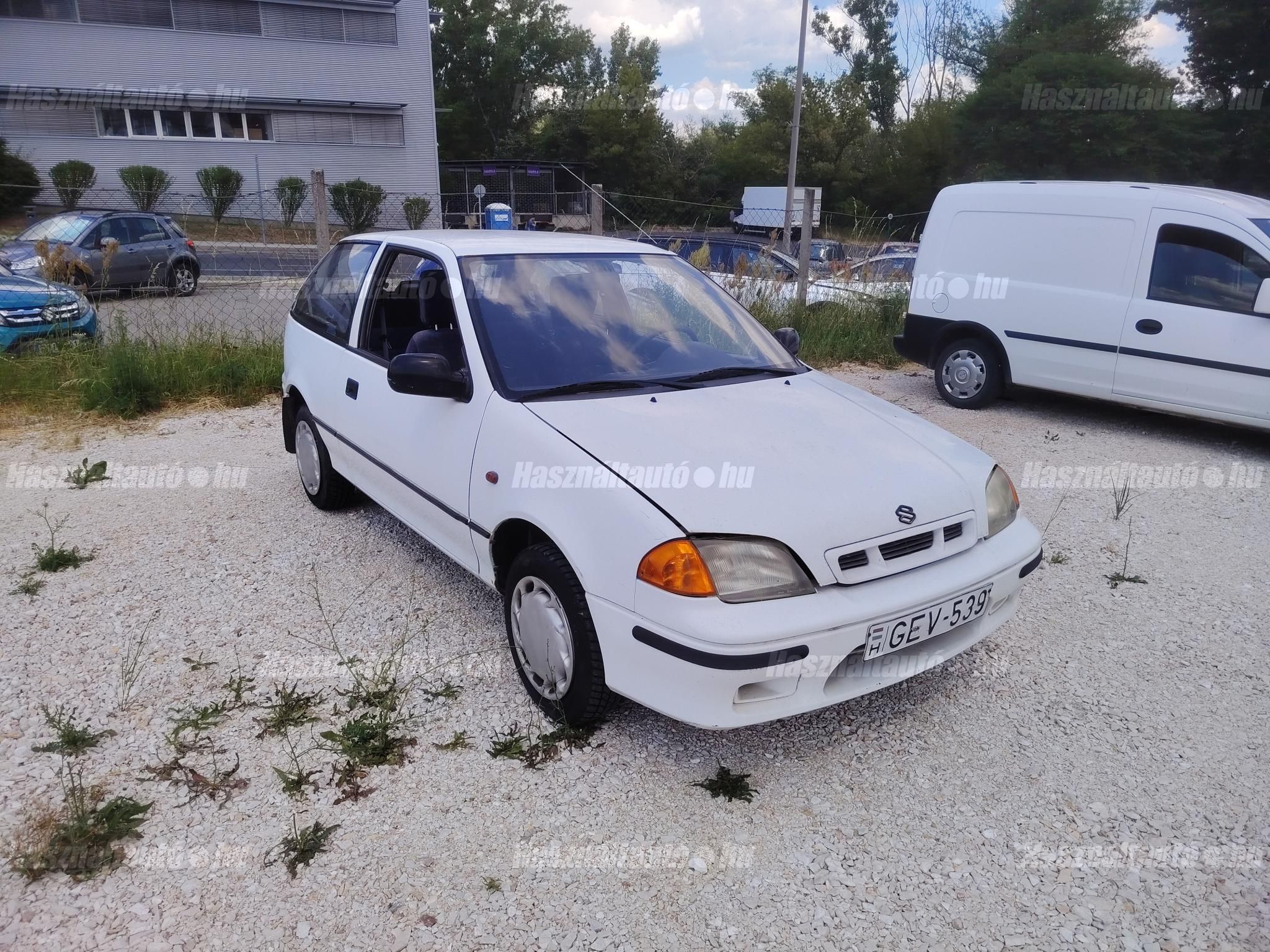 SUZUKI SWIFT 1996/11 - 1