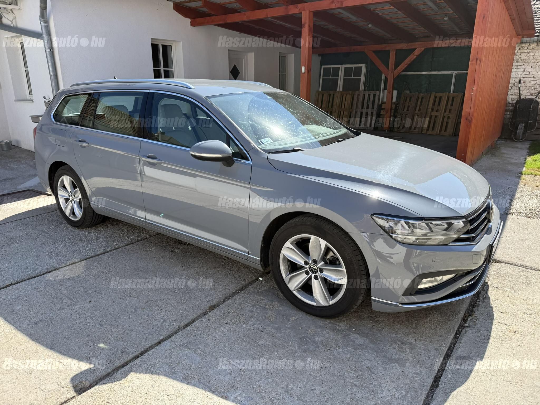 VOLKSWAGEN PASSAT VIII 2021/10 - 1