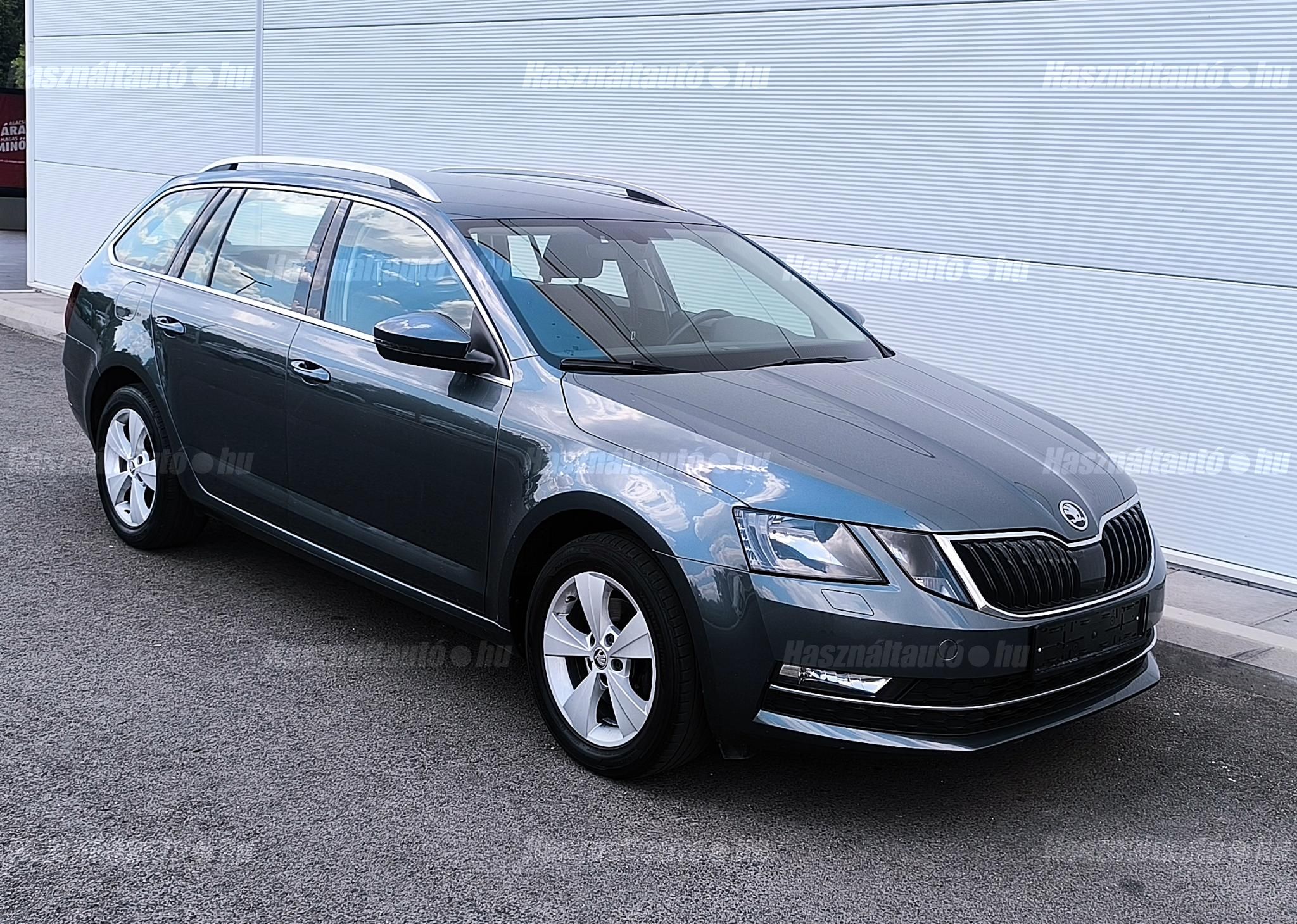 SKODA OCTAVIA 2018 - 1