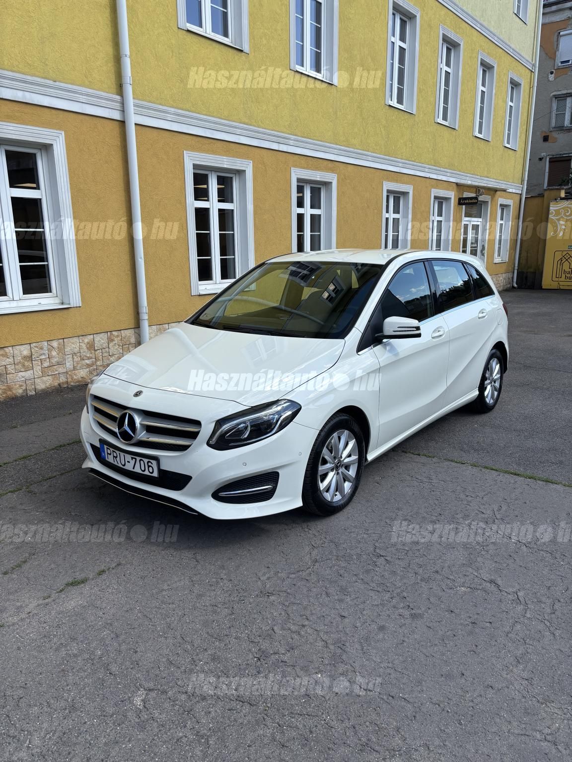 MERCEDES-BENZ B 220 2018/5 - 1