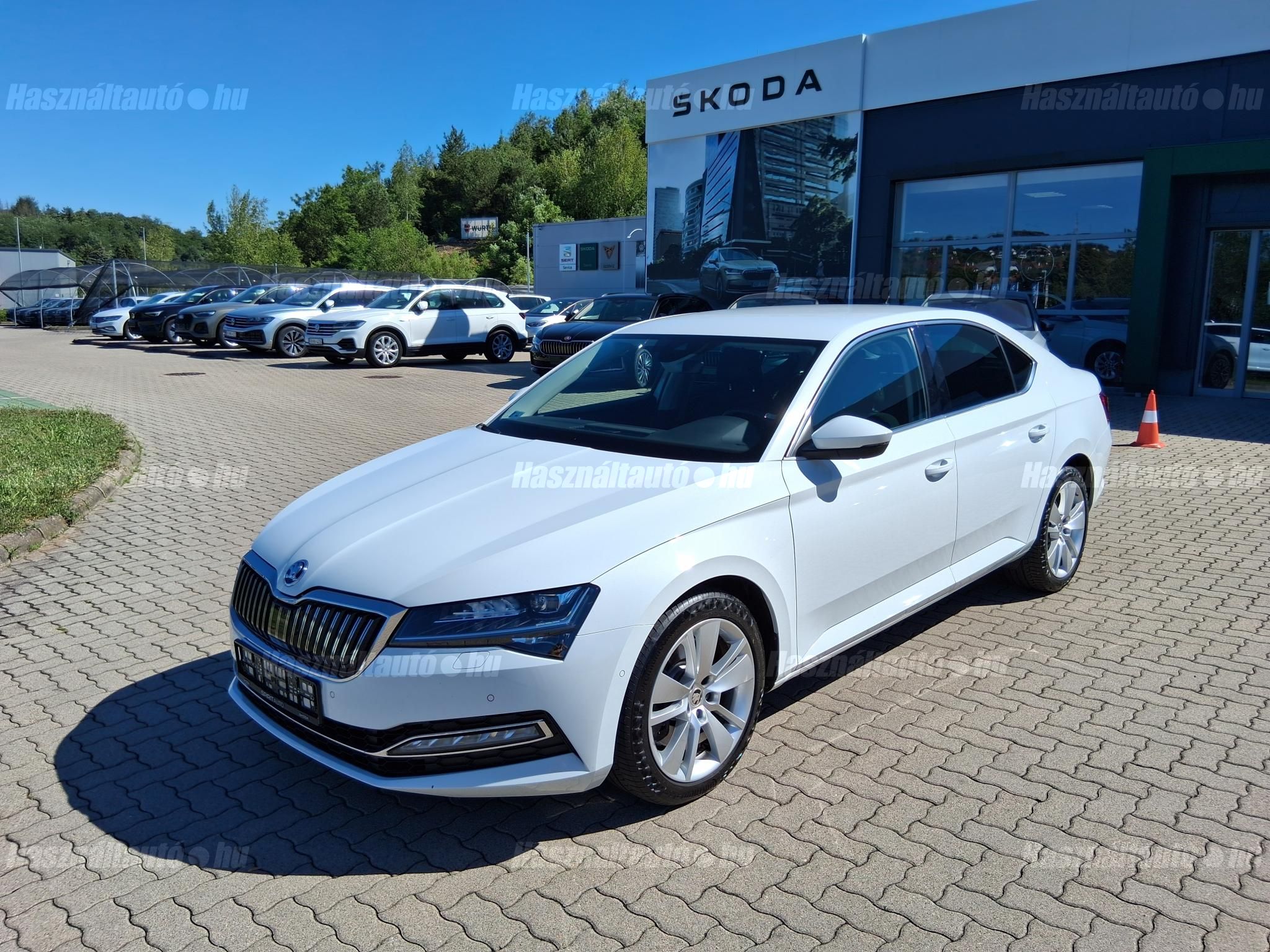SKODA SUPERB 2022/6 - 1