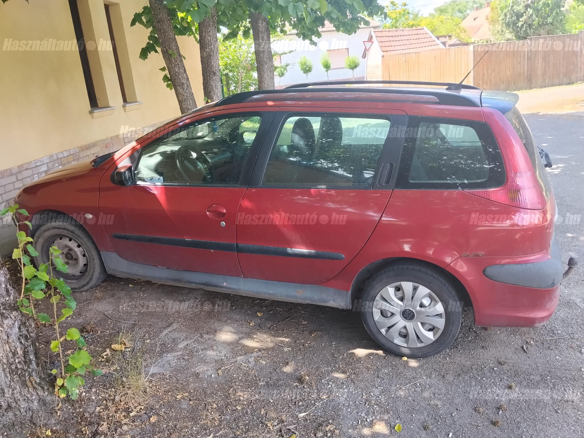 PEUGEOT 206 2003/4 - 1