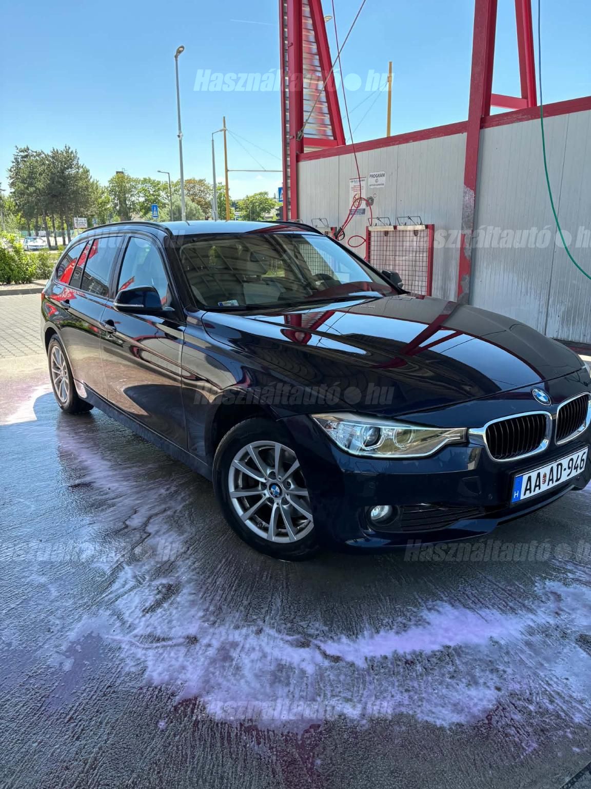BMW 320 2015/6 - 1