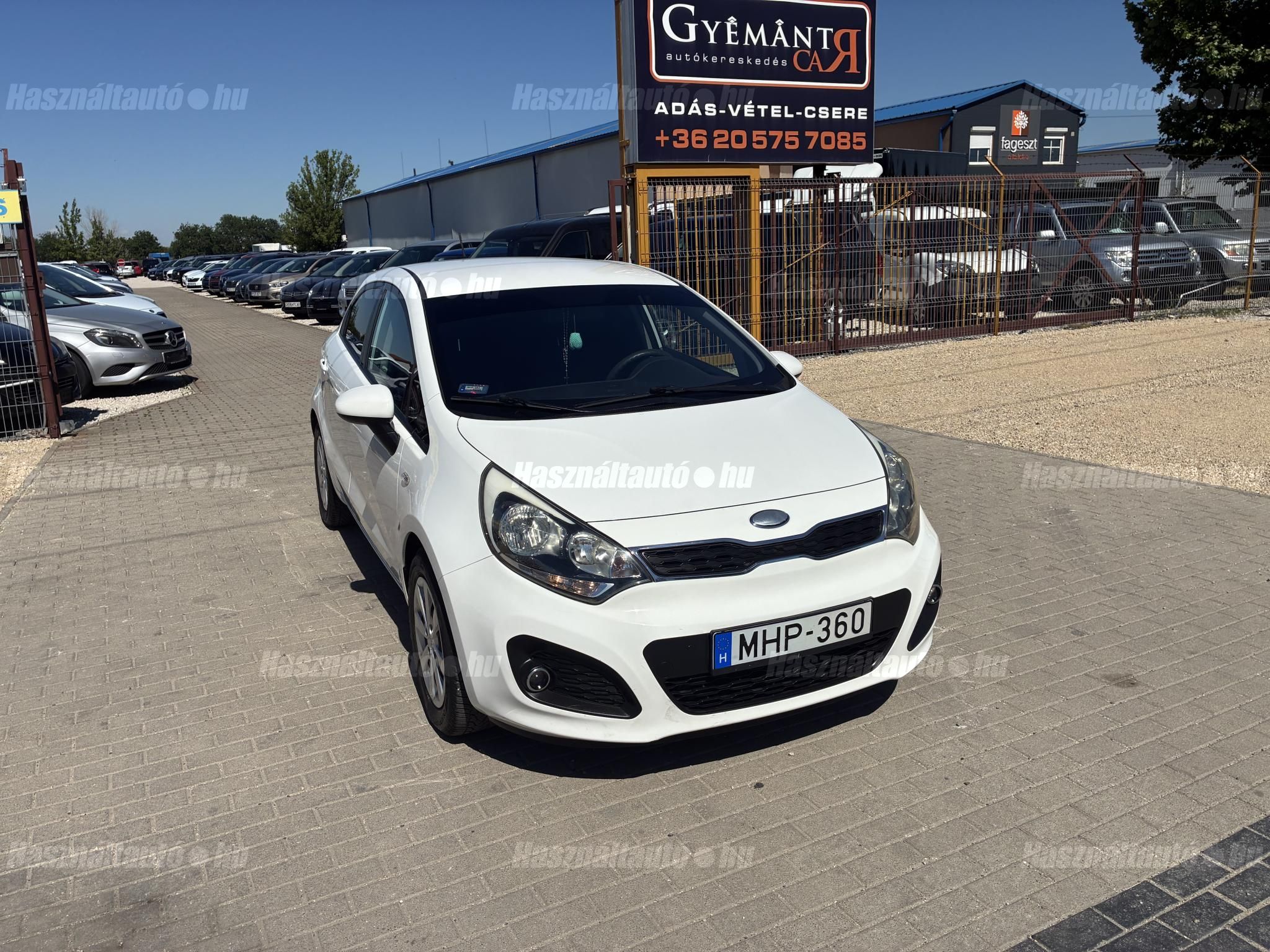KIA RIO 2013/6 - 1