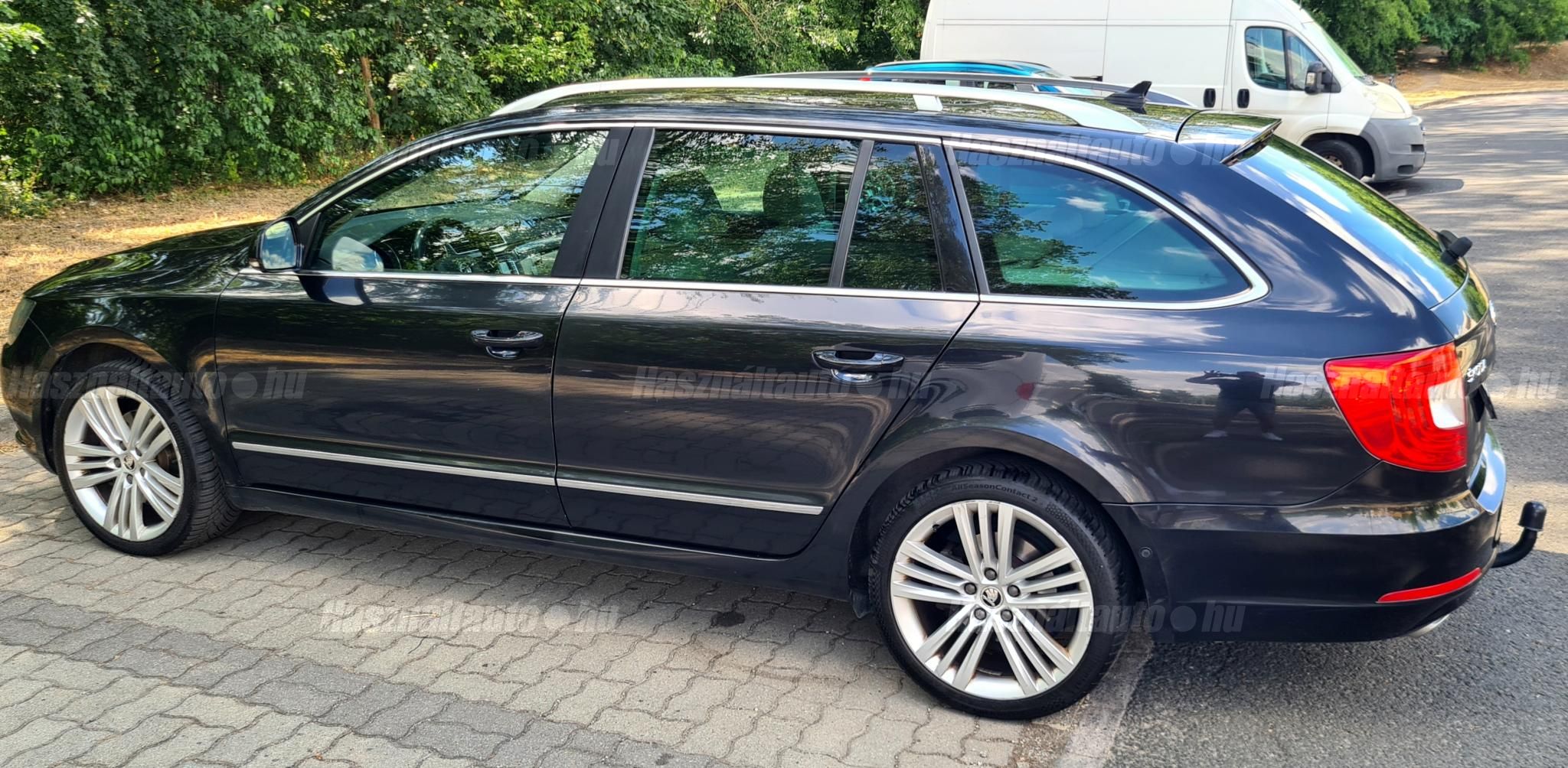 SKODA SUPERB 2013/7 - 1